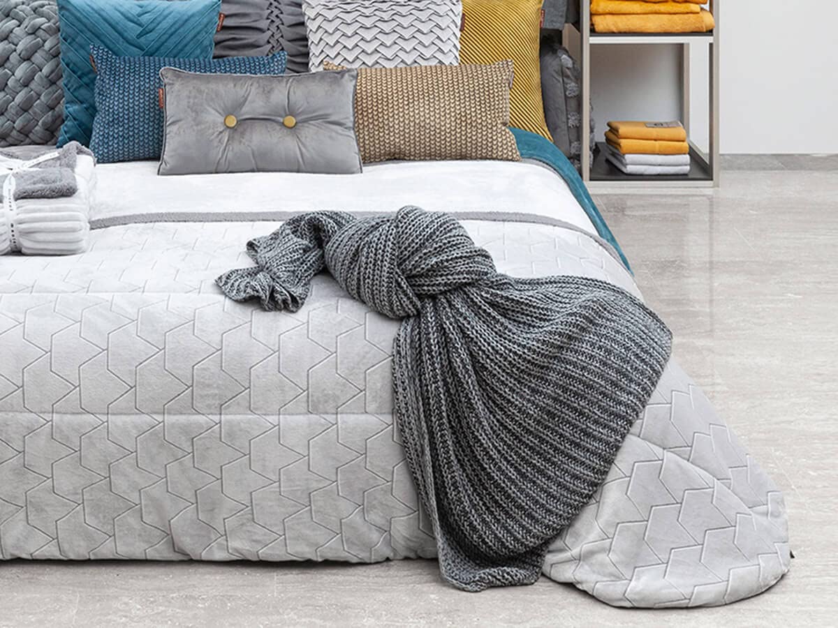 Manterol, EDREDON Sherpa CONFORTER MANTEROL DOKO 054 Gris Escamas (Cama 180 cm.)