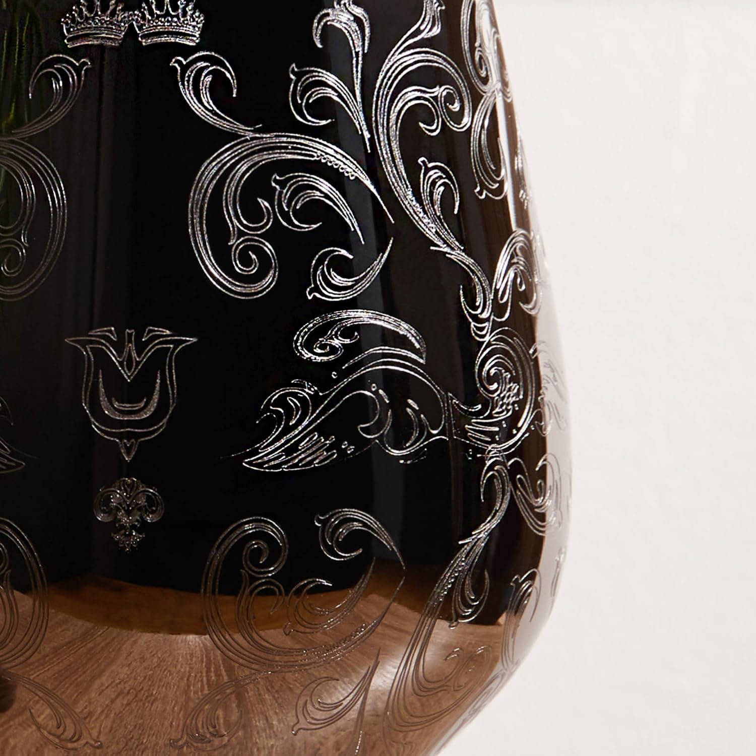 Sky Fish Stainless Steel Wine Glasses With Black Plated,etched with intricate and authentic baroque engravings,Royal style wine goblets,Set of 2(17oz) - Image 2