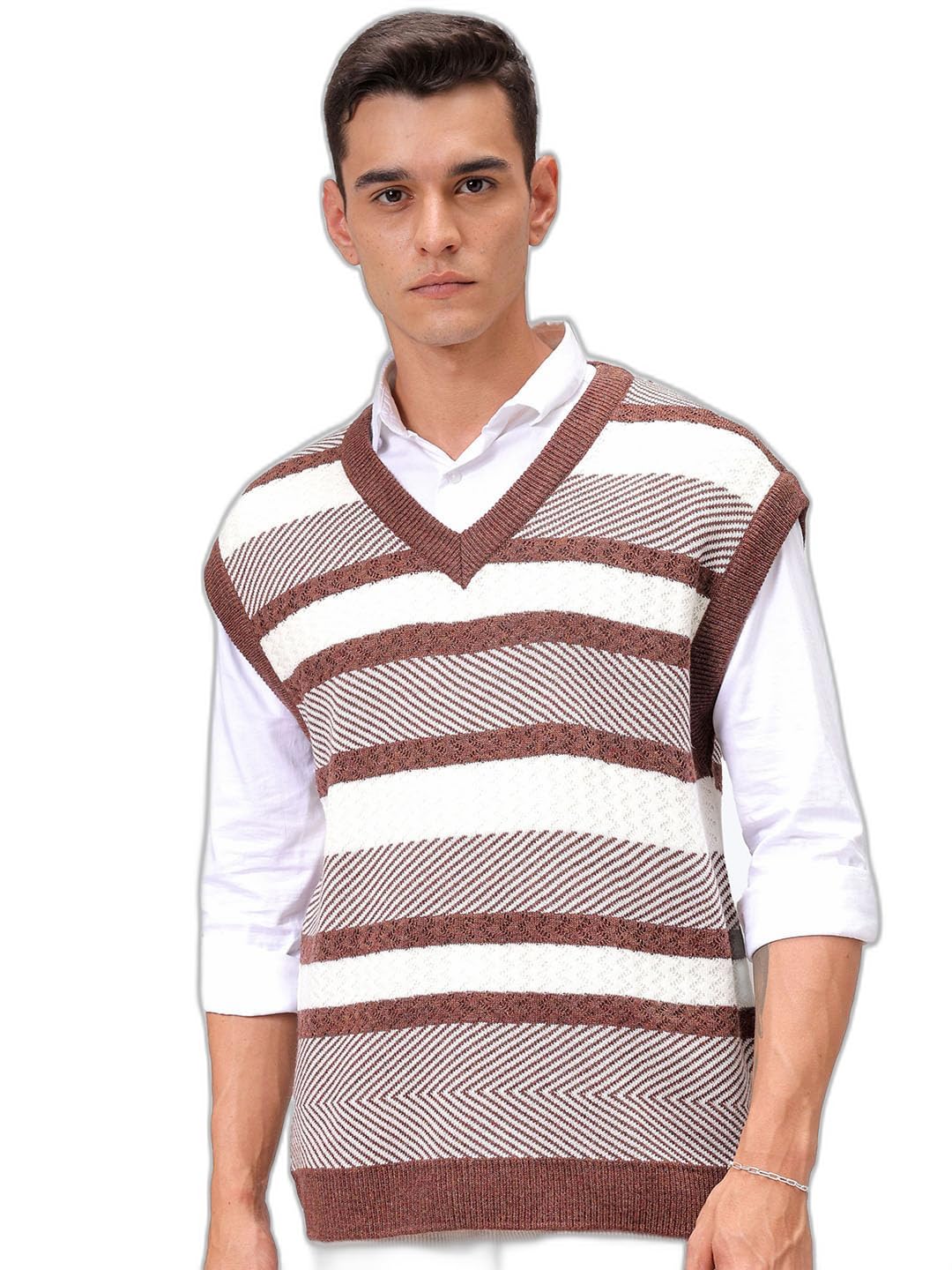 the indian garage co Men Oversized Horizontal Stripes V-Neck Sweater-picture-37