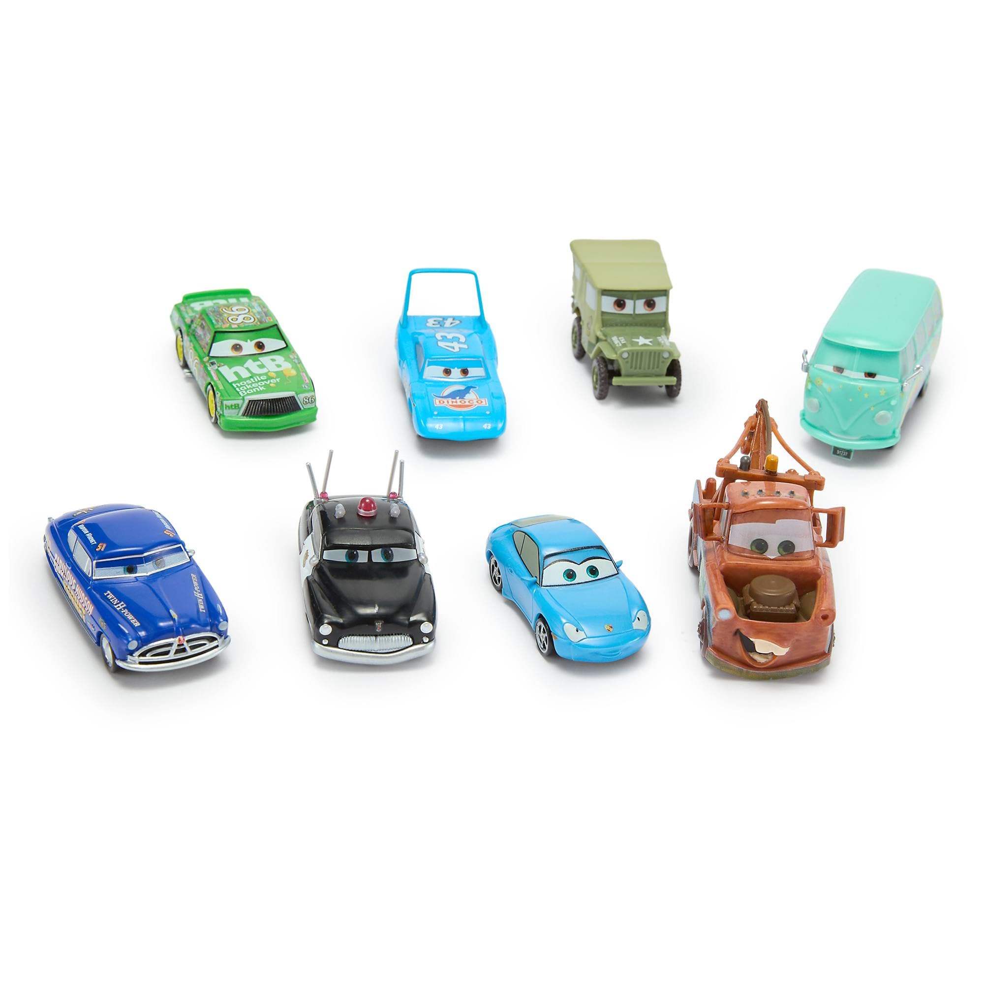Disney Store Official Méga Coffret de Figurines Cars, 15 Figurines, 10 cm