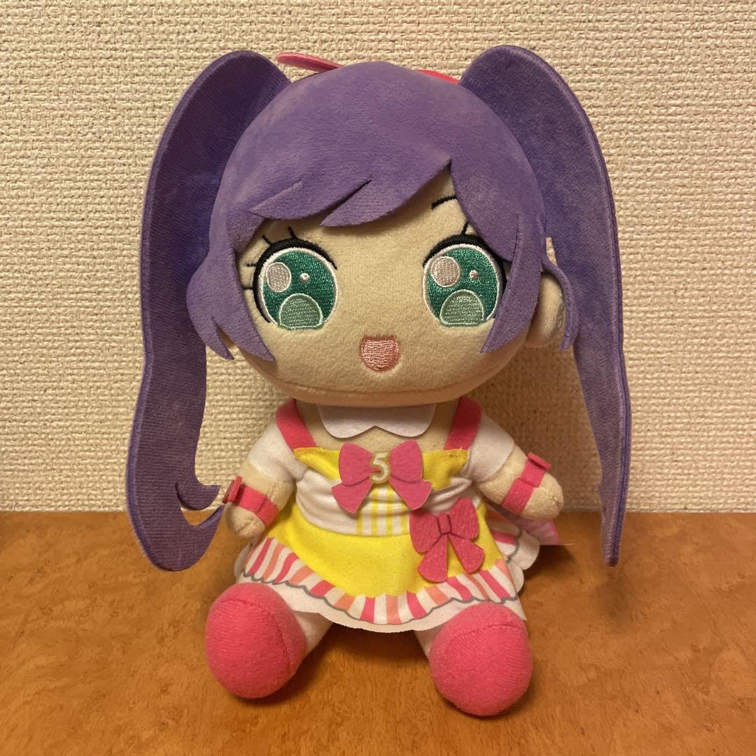 Amazon.co.jp: プリパラ 真中らぁら おすわりぬいぐるみ 5周年 : おもちゃ