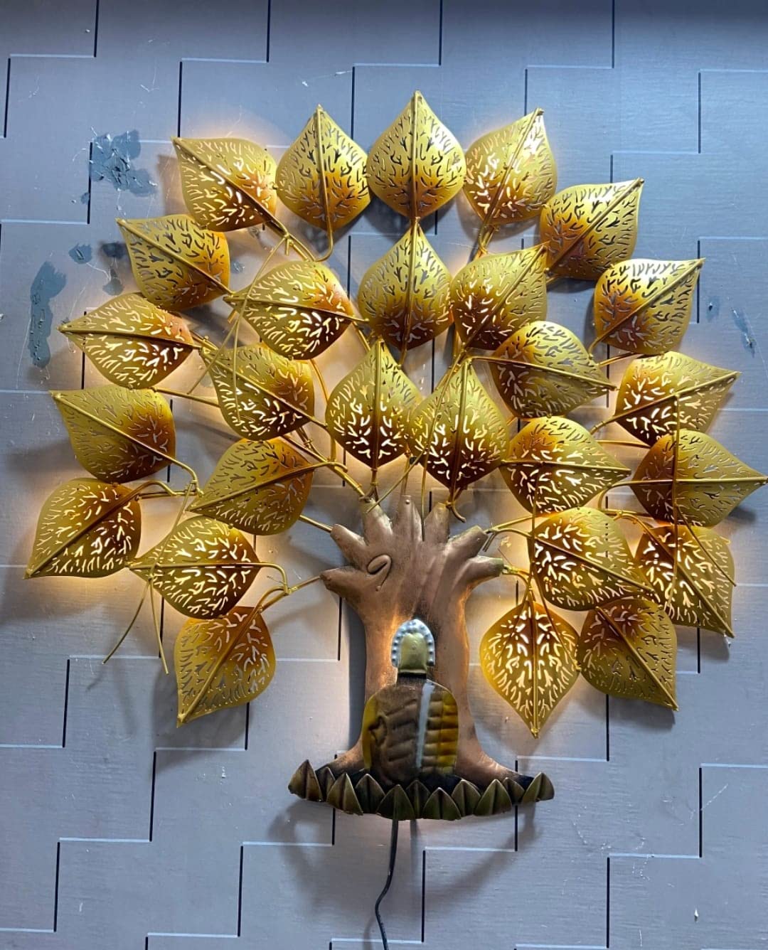The Handicraft Store Meditating Buddha Antique Peepal Tree with LED