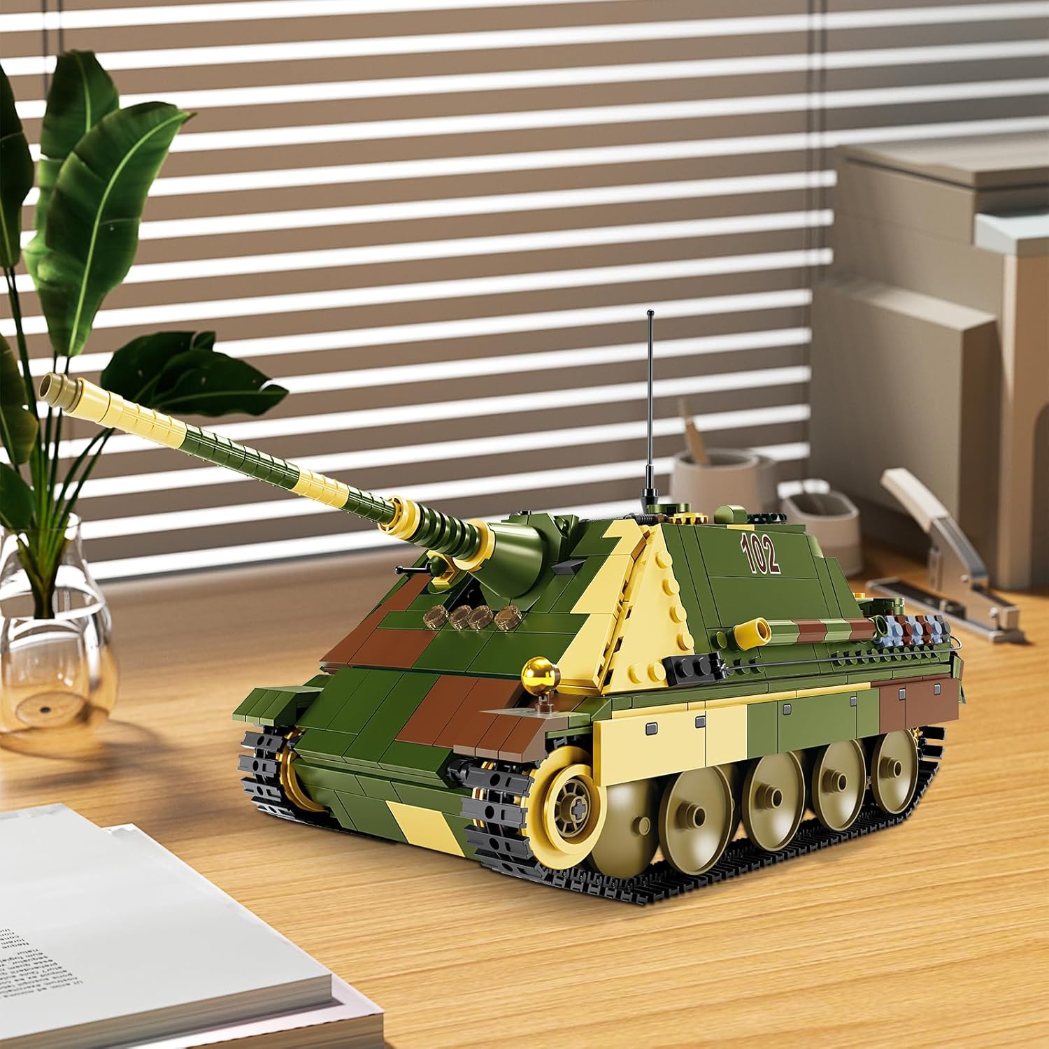 Military Tank Building Set for Adults,Create a WW2 Collectible German Jagdpanther Tank Toys,Army Tanks Model to Build and Display,Great Birthday Gift for Military Enthusiasts 82061