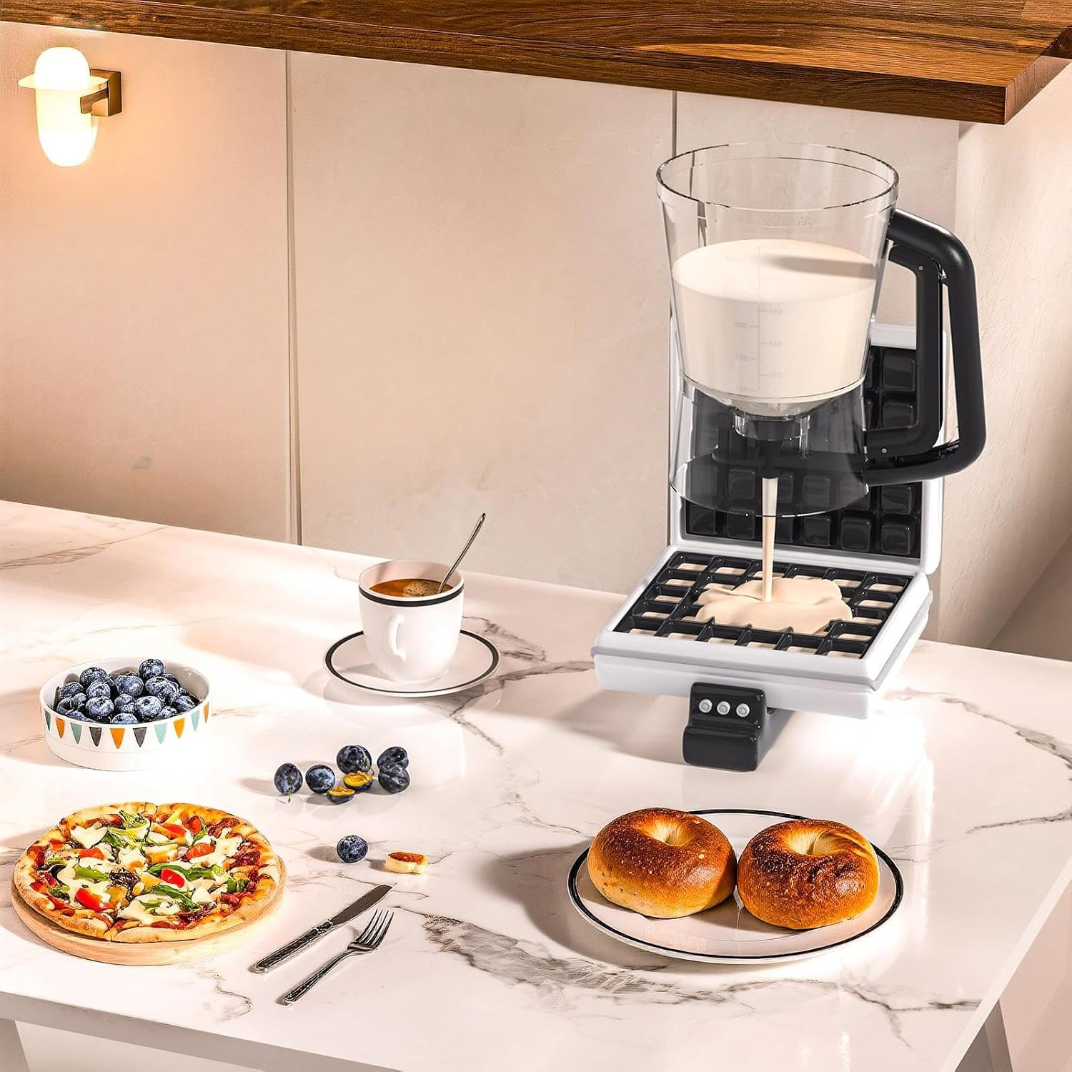 Waffle Batter Dispenser, 1L Funnel Mixer, Durable Cake Pouring Tool with Stand, Reliable Kitchen Accessory for Baking Cupcake Sauce Syrup Oil Condiment Cream Dressing Salad Butter