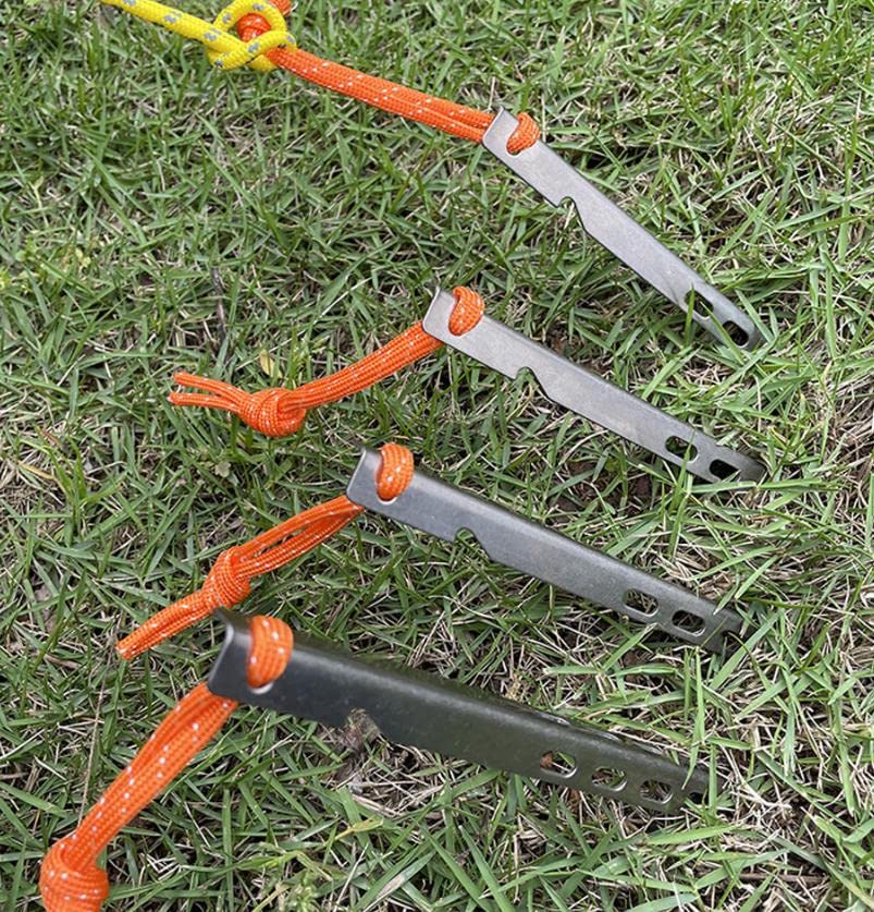 Estacas de titanio para tienda de campaña, clavijas de clavos para tienda de campaña a prueba de viento en forma de V, accesorios para tienda de campaña al aire libre, clavijas portátiles, clavos