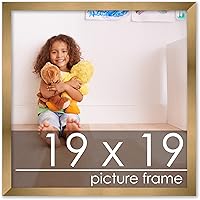 Vista 257 de Poster Palooza Marco de madera de bronce dorado de 26 x 34 pulgadas, acrílico UV, respaldo de tablero de espuma y accesorios para colgar incluidos