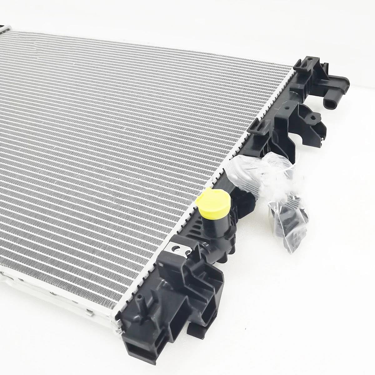Para CHEVROLET Para EQUINOX 1.5L L4 2018-2023 84448454 84221605 23270570 84300707 87830396 Radiador Refrigeración Motor Coche Radiador Motor