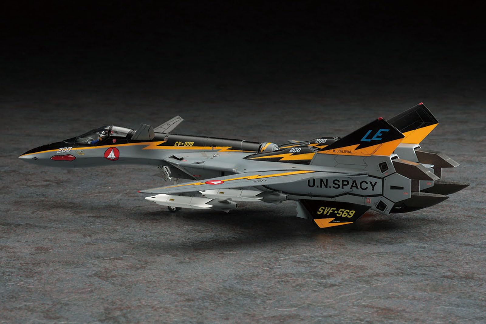 Amazon | ハセガワ 1/72 VF-19A SVF-569 ライトニングス W/ハイ