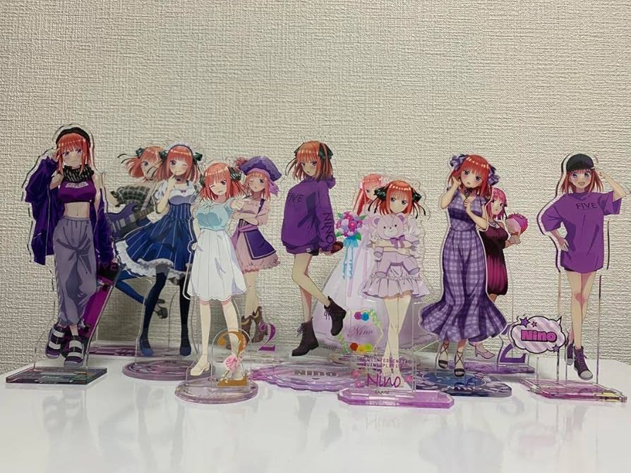 五等分の花嫁　中野二乃 アクリルスタンド まとめ売り 71点 Amazon.co.jp: 五等分の花嫁 中野二乃 アクリルスタンド Marchen