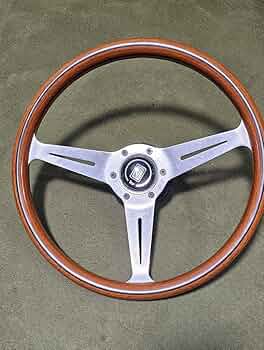 ナルディ ステアリング ウッド ステアリングホイール スポーク 36センチ Amazon | ナルディ(NARDI) ステアリングホイール CLASSIC WOOD