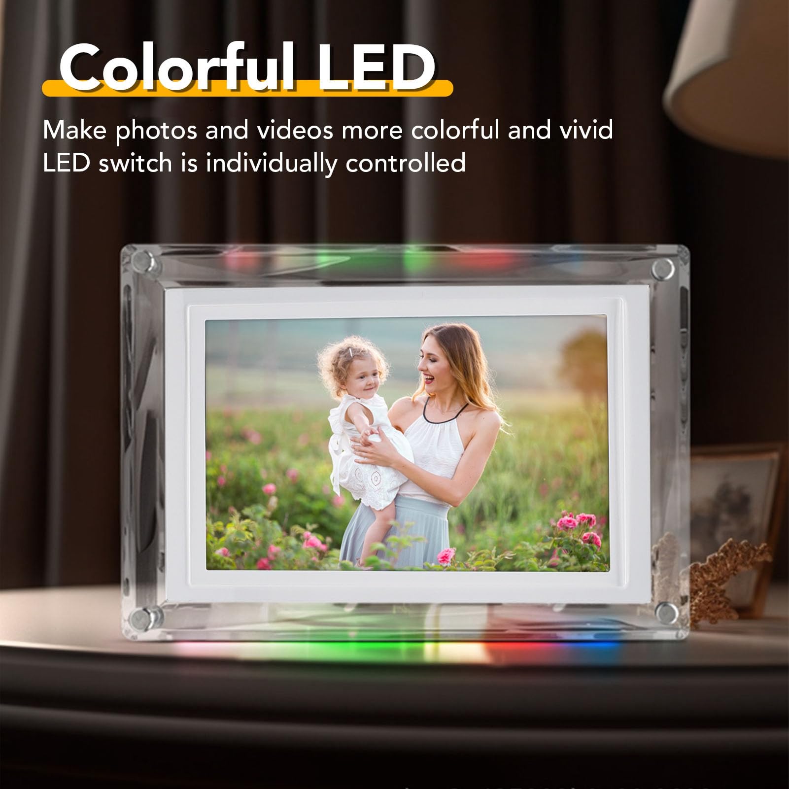 Amazon | 7インチアクリルデジタルフォトフレーム、4GBメモリ付き充電