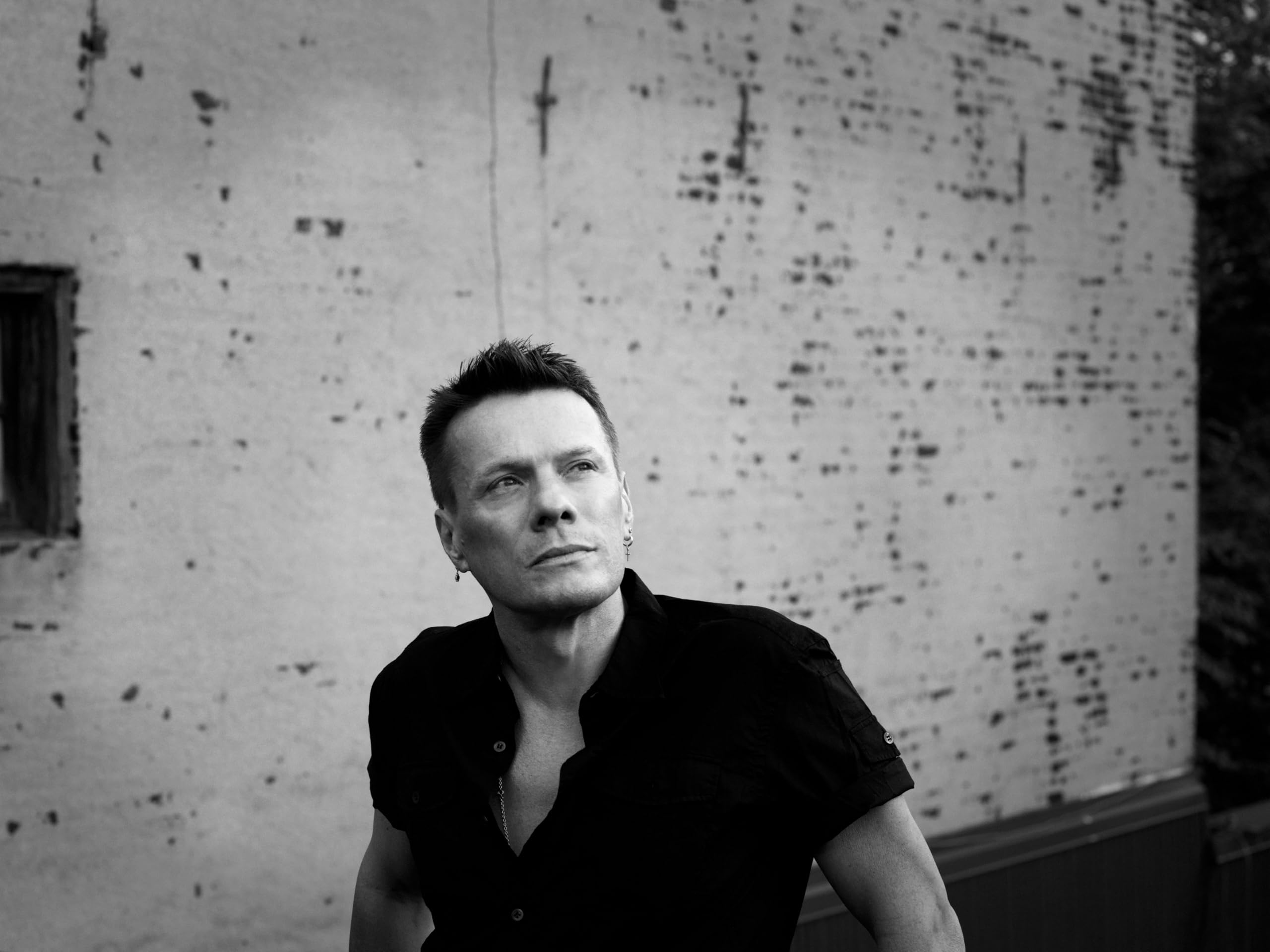Larry Mullen JR.