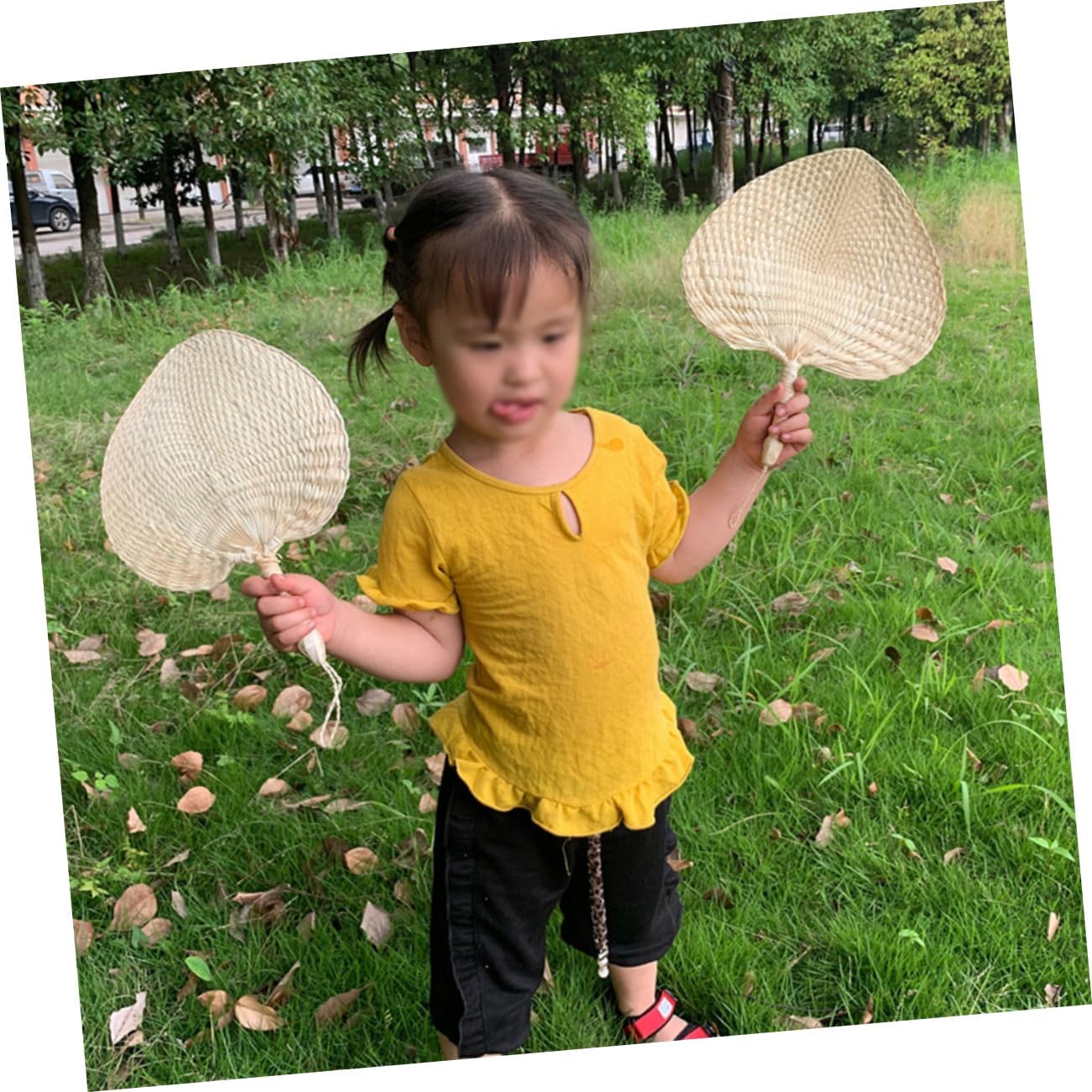 Baluue Heart-shaped Sunflower Fan Small Hand Fan Mini Fan Portable Fans Straw Fan Handheld Cooling Fan Hand image 3