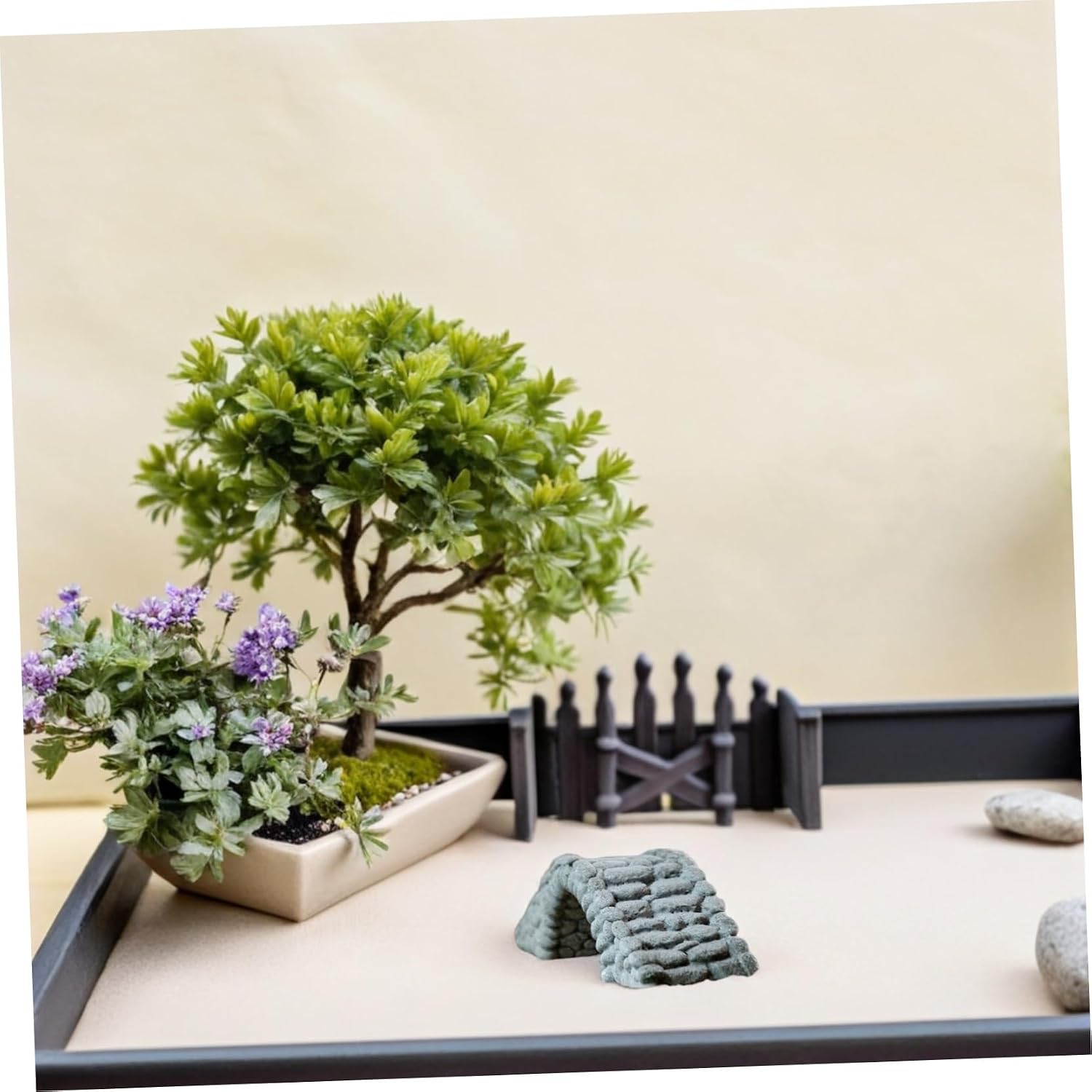 Housoutil Miniature Resin Bridge Figurine for Dollhouse Decor Small Creative Bonsai Landscape Adornment for Gardens Yards Unique Design for Use