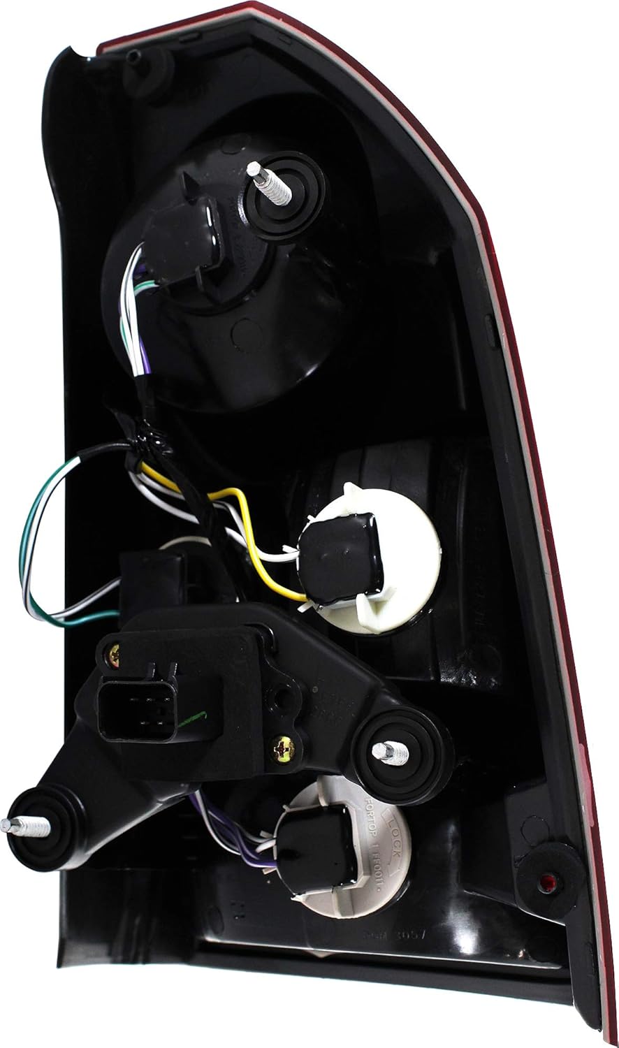 Garage-Pro Tail Light Assembly For Chrysler 300 2008-2010 Halogen With Bulbs Driver Side, Rear Tail Light, CH2818117