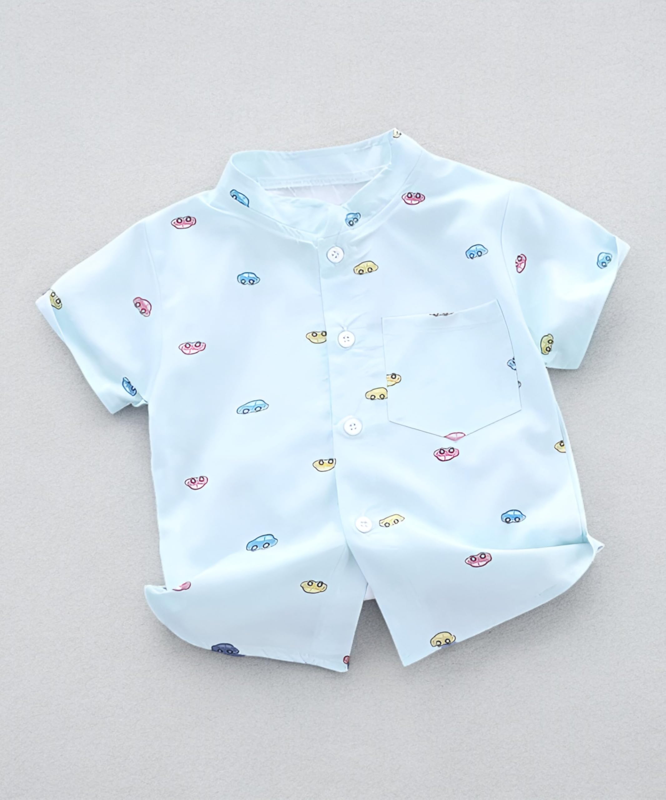 VANI COUTURE Short Sleeve Button-Down Shirt with Car Print Pattern, White and Blue, Toddler Boys 1