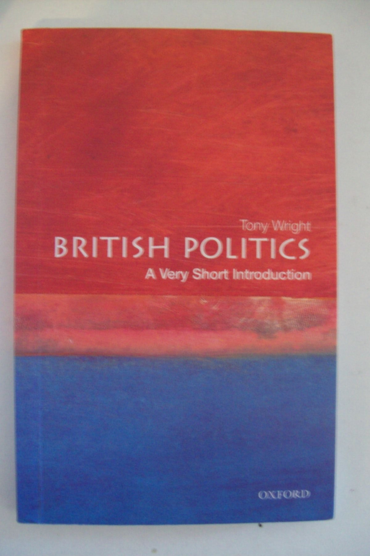 Buy British Politics: A Very Short Introduction — BookShops.in