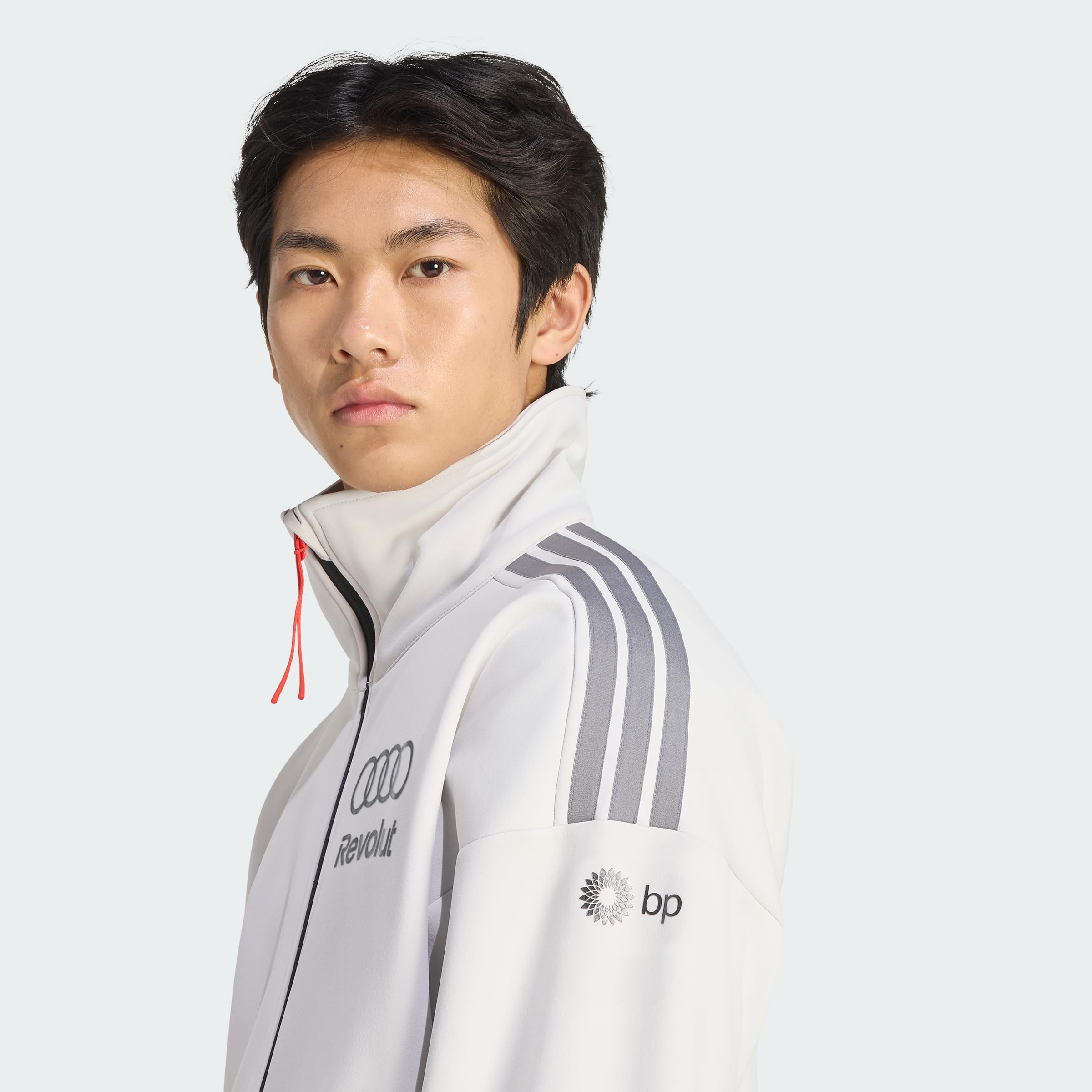 adidas Men Giacca da Allenamento Audi REVOLUT F1 Team Engineers & Marketing