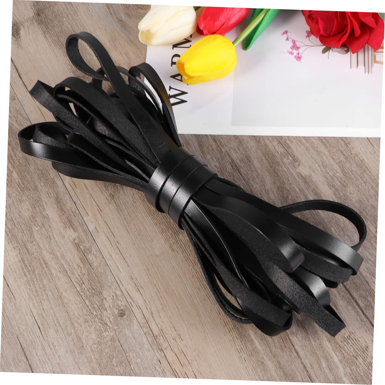 Lurrose Cordino di Cuoio Piatto da Metri in Vera Pelle di Vacchetta Corda per Creazioni di Gioielli Accessori Fai da Te per Bracciali e Collane Nero