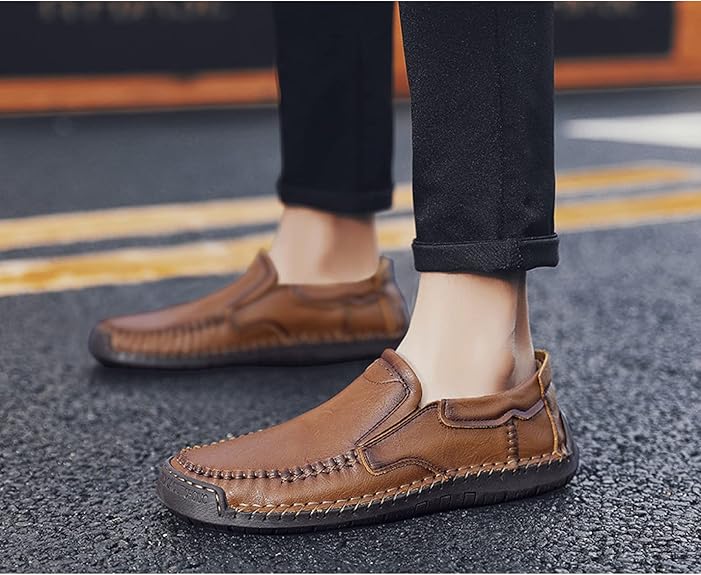 Amazon | [ヤク] ローファー メンズ ビジネス ドライビングシューズ デッキシューズ スリッポン ラウンドトゥ 滑り止め コンフォート 軽量  無地 本革 レザー 防滑 歩きやすい 痛みない 通気 24.0cm 快適 ブラウン 夏 通勤 耐摩耗性 耐久性 カジュアルシューズ 紳士 | ヤク | [ヤク] ローファー ビジネスシューズ メンズ 革靴 スリッポン ラウンドトゥ ドレスシューズ ロングノーズ 春 夏 秋 冬 ビジネ