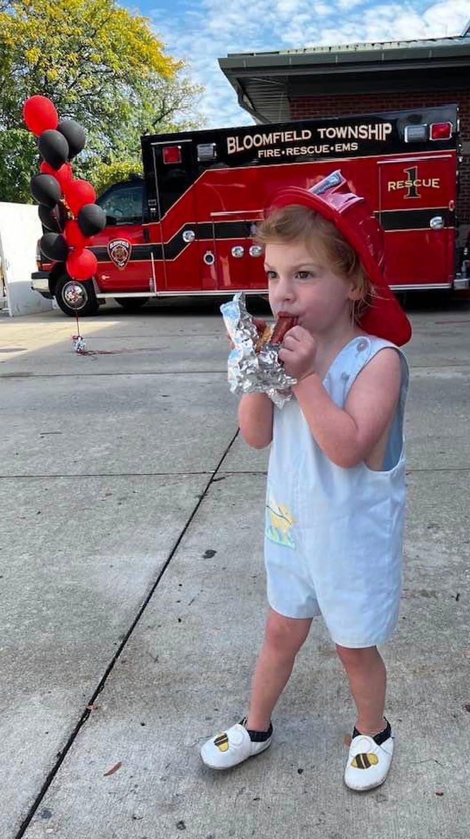 Jinwood Prewalk Baby Shoes Boy Girl Infant Children Kid Toddler Crib Boy First Walk Gift Bee White (12-18month, White)