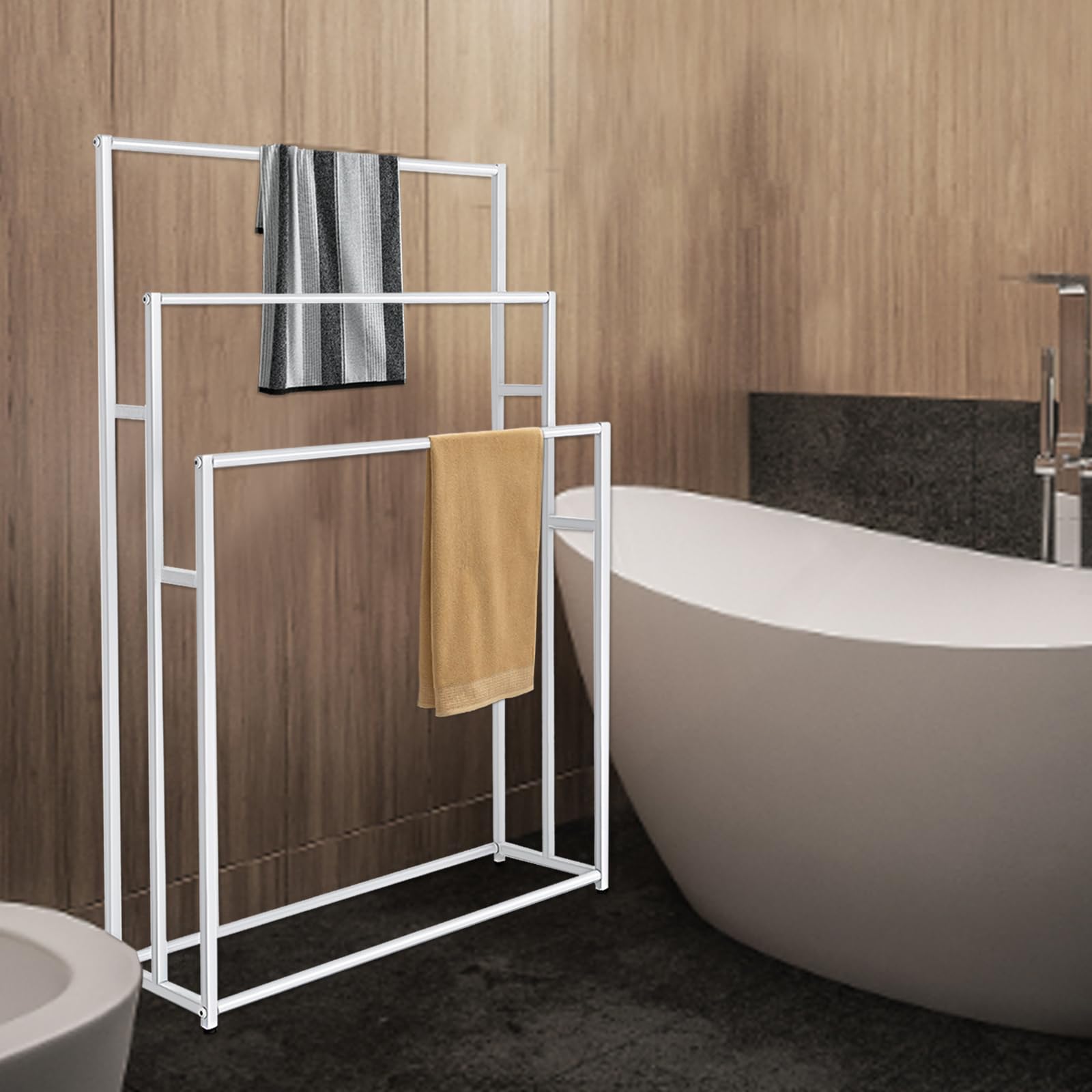 Grand porte-serviettes sur pied à 3 niveaux - Porte-serviettes de bain surdimensionné pour sécher les serviettes de bain pour chambre à coucher, salle de bain ou piscine (blanc)