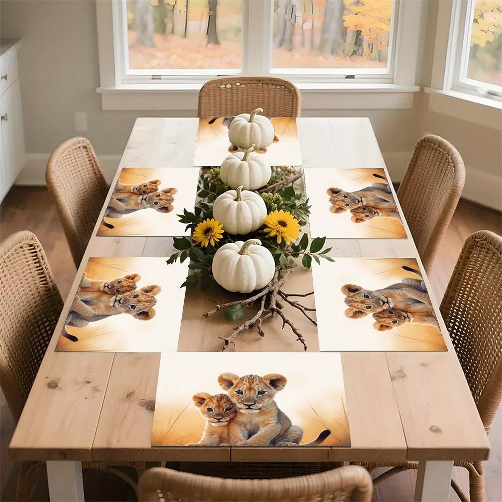 Small Lion Placemats Wipeable Heat Resistant Table Mats Washable Flax Place Mats Elegant Cloth Non-Slip Placemat for Kitchen Dinning Party Table Decor 12 * 18 in