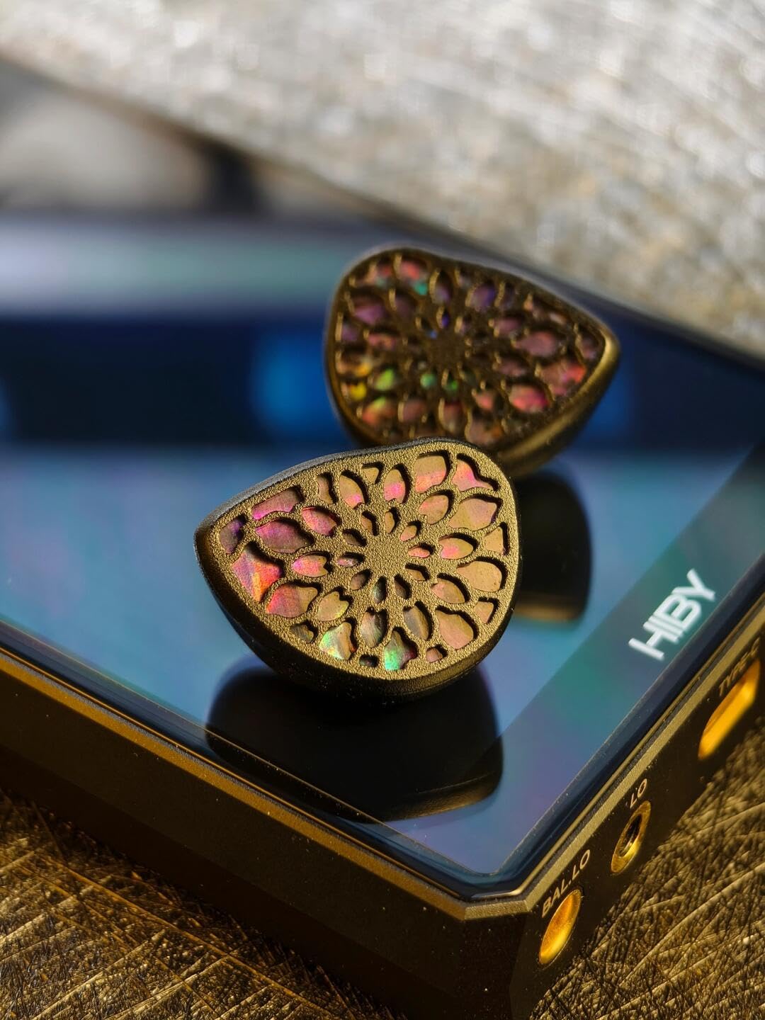 TANGZU 武則天　zetian wu the legend Amazon.com: TANGZU Zetian Wu Legend Edition in-Ear Monitors