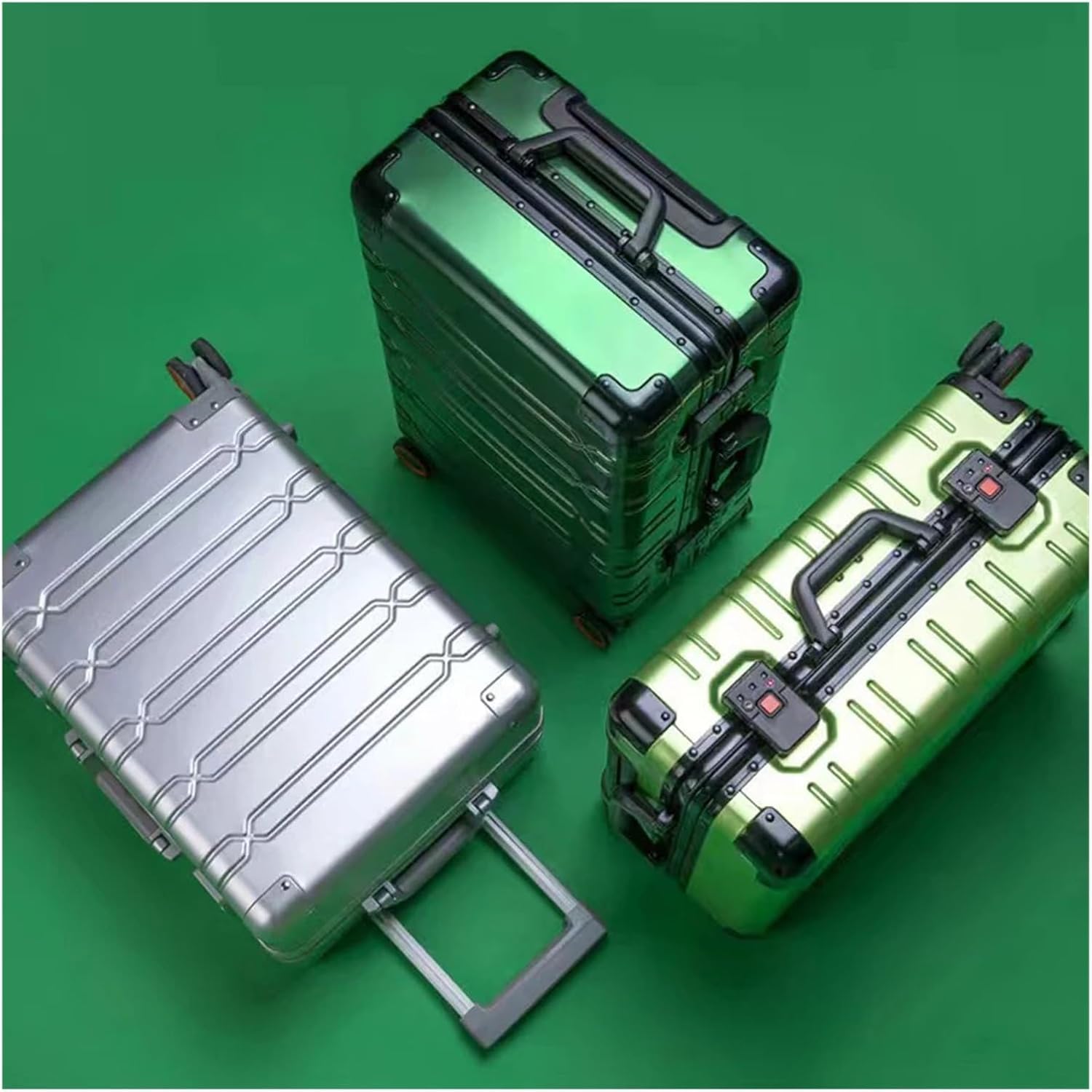 Business-Koffer aus Aluminium-Magnesium-Legierung, der auf Rädern rollt und große Aufbewahrungskapazität für Handgepäck bietet