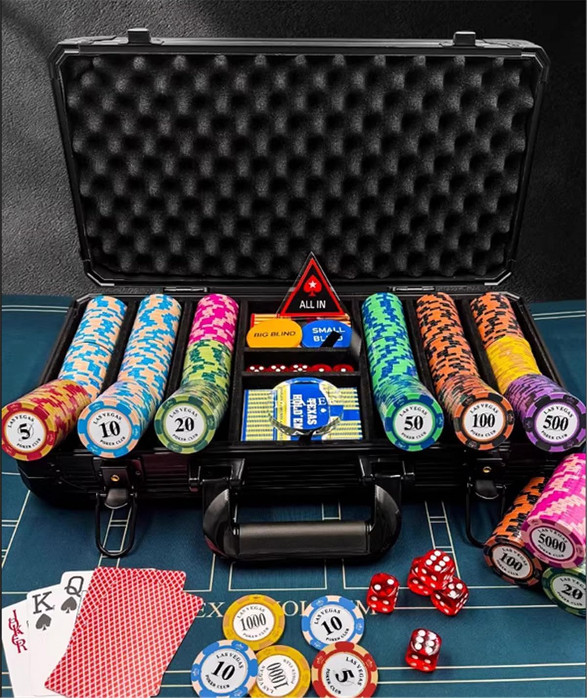 テーブルゲーム カジノセット 500枚 チップバリュー表記あり と耐久性に クレイポーカーチップセット テキサスホールデム アルミケ ポーカーチップ  500枚 カジノチップ 500枚セット ゲーム用チップ ボードゲーム用 チップセット ポーカーセット ポーカーゲーム テーブル ...