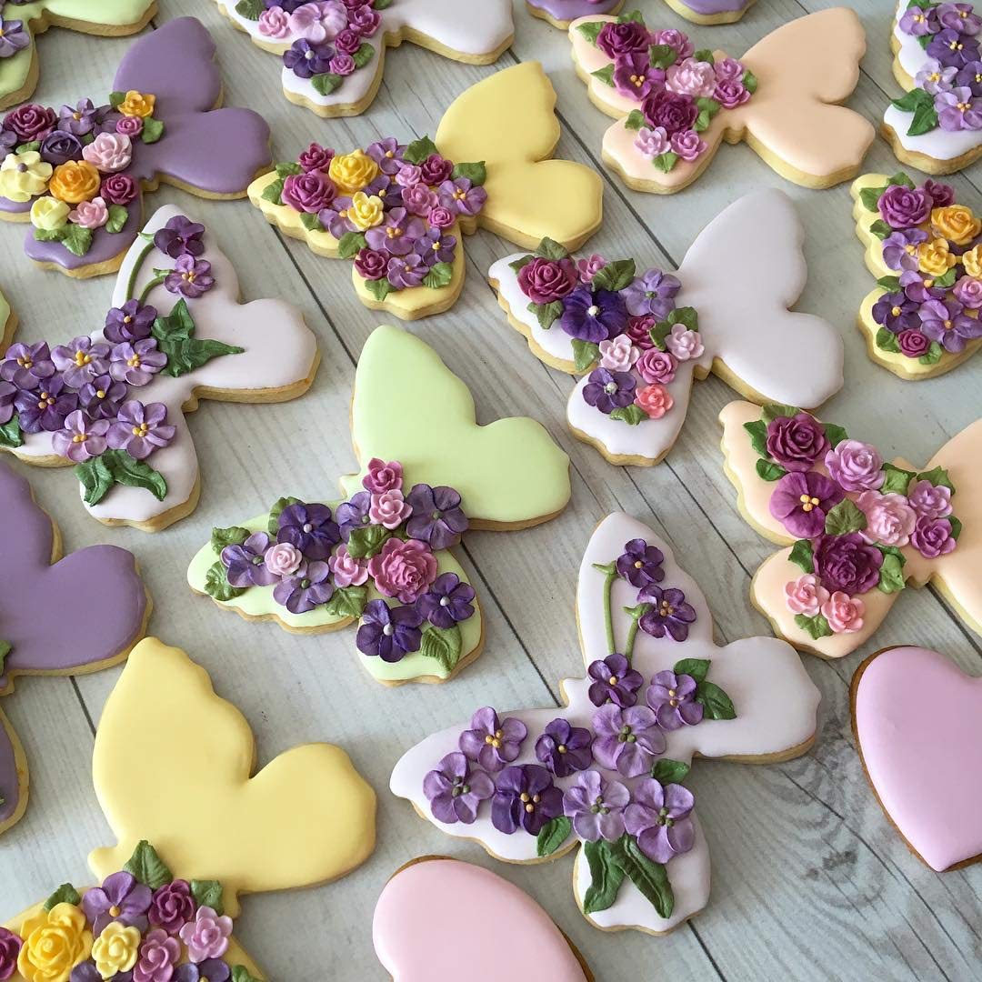 Vlinder uitsteekvormpjes, 4 stuks voedselveilige kunststof vlinder taartsnijder voor taarten, cupcakes, sugarcraft, fondant en kunsthandwerk decoreren Vlinder uitsteekvormpjes, 4 stuks voedselveilige kunststof vlinder taartsnijder voor taarten, cupcakes, sugarcraft, fondant en kunsthandwerk decoreren