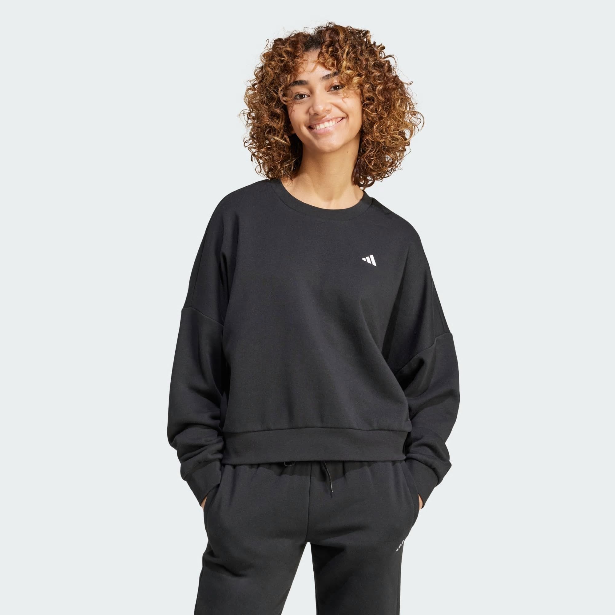 Adidas Donna Essentials Small Logo Feel Cozy Relaxed Fit Sweatshirt