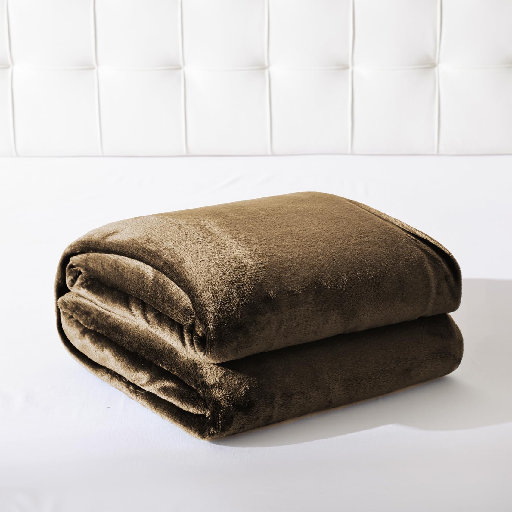 https://www.amazon.com/USERF-Blankets-Camping-Lightweight-Blanket/dp/B09DPJY7TW