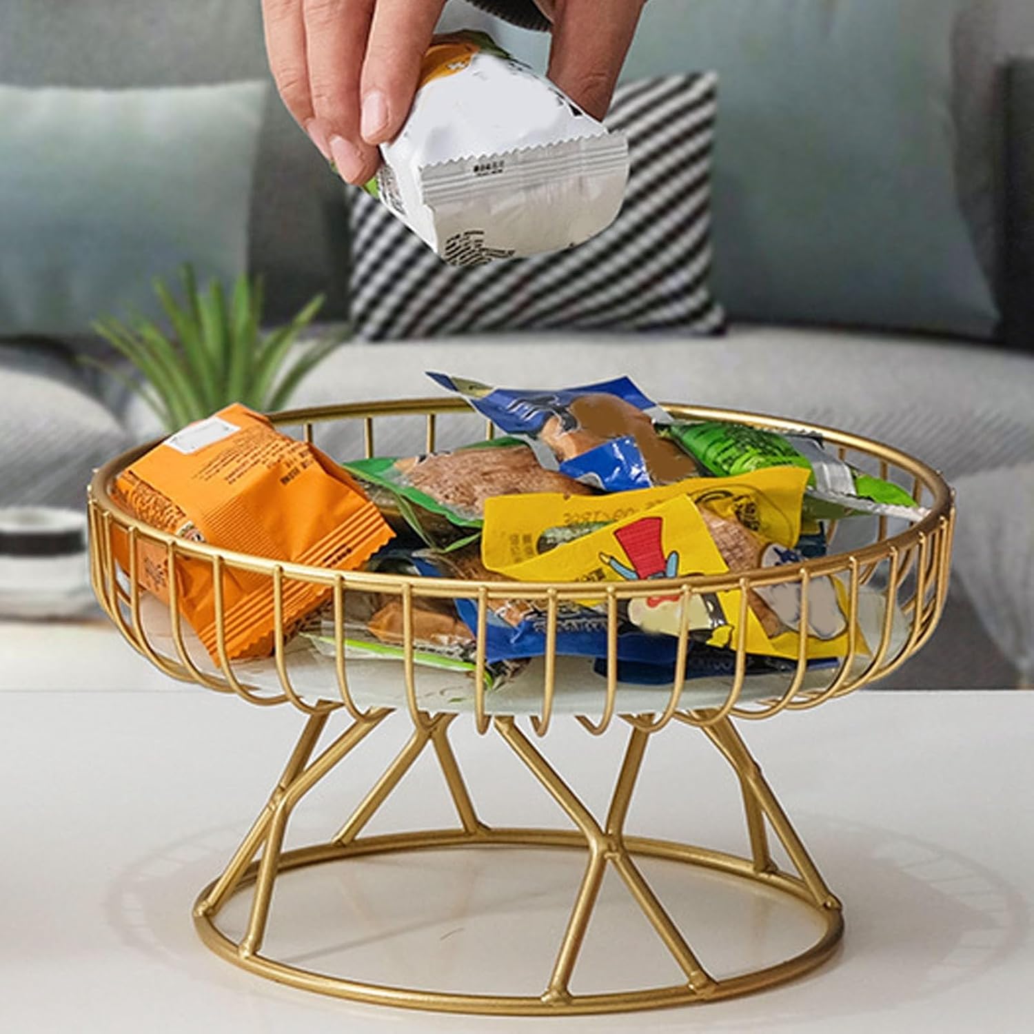 Zerone Large Round Metal Fruit Bowl Holder Basket Stand, Ventilated Design, Hollowed Out Wire, for Even Ripening, for Fruits, Snacks, Bread, (L White Background