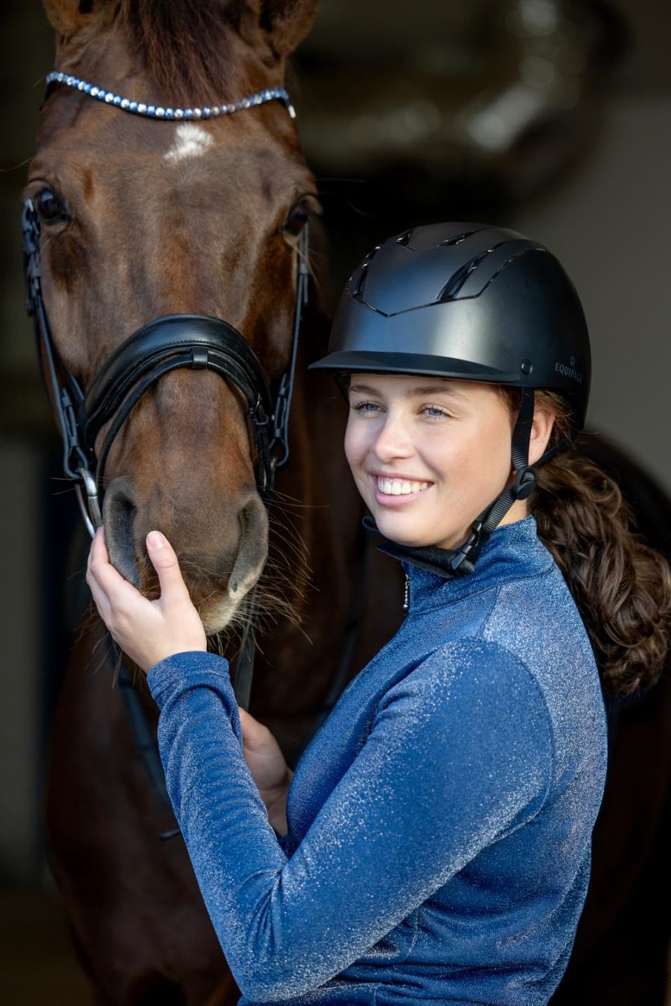 Equipage Casque d'équitation Vilma noir pour enfants et adultes
