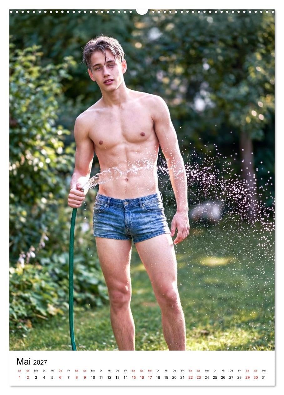 Guys Next Door - Junge Männer von nebenan (hochwertiger Premium Wandkalender 2027 DIN A2 hoch), Kunstdruck in Hochglanz: Ausdrucksstarke Bilder junger ... Ausstrahlung und Nähe. (CALVENDO Erotik)