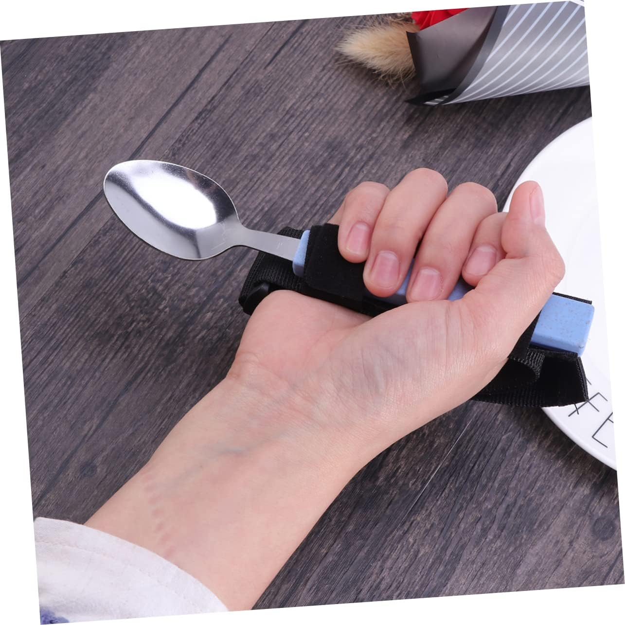 Ergonomic Handicap Spoon Elderly Feeder Disabled Aid Utensils Adjustable Strap Random Color