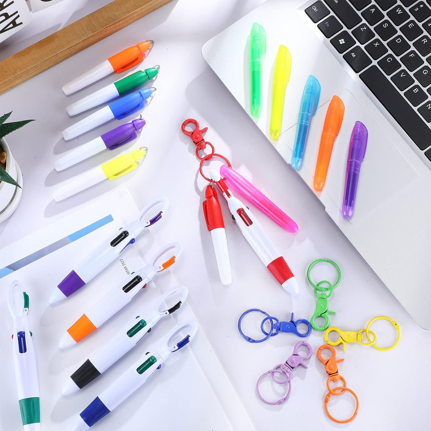 Yexiya 200 Pcs Nurse Pens Set for Badge Including Mini Highlighters Retractable Shuttle Pens Permanent Markers Badge Keychain Clip 4 in 1 for Hospital School Office Nursing Gift Bulk(Colorful)