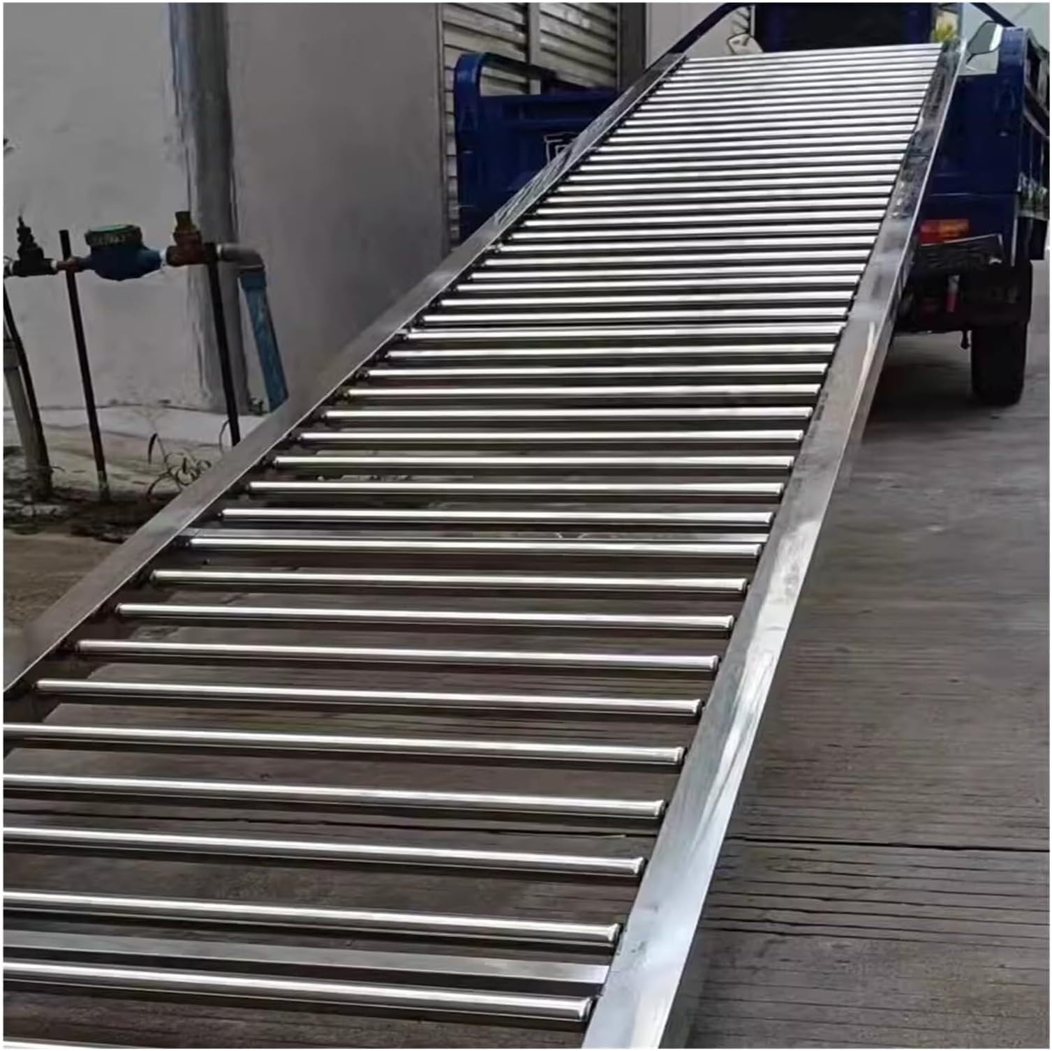Heavy Duty Galvanized Steel Rollers, Foldable Gravity Unloading Pulley, Unpowered Roller Conveyor Slides, Transportation Unloading Flow Rack System for Freight Handling(B,30X400CM)