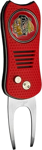 Miniatura 5 de Team Golf NHL Switchblade Divot Herramienta con marcador magnético de doble cara, cuenta con un diseño patentado de una sola punta, causa menos daño