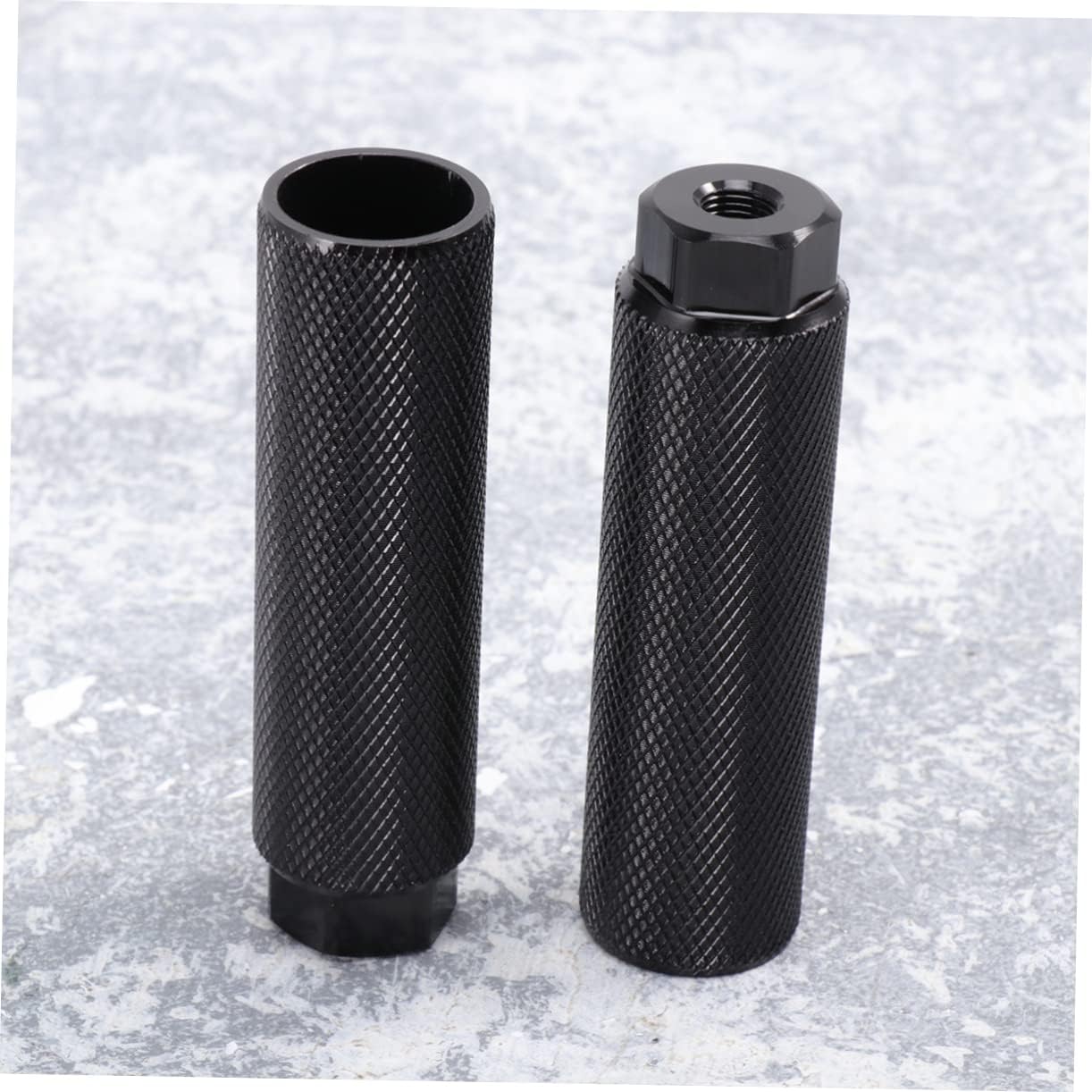 1 Pair Aluminum Alloy Bicycle Pedal Pegs for Mountain Durable Cylinder Footpegs with Hole Accessory for Bike Repairs and Family Cycling Black
