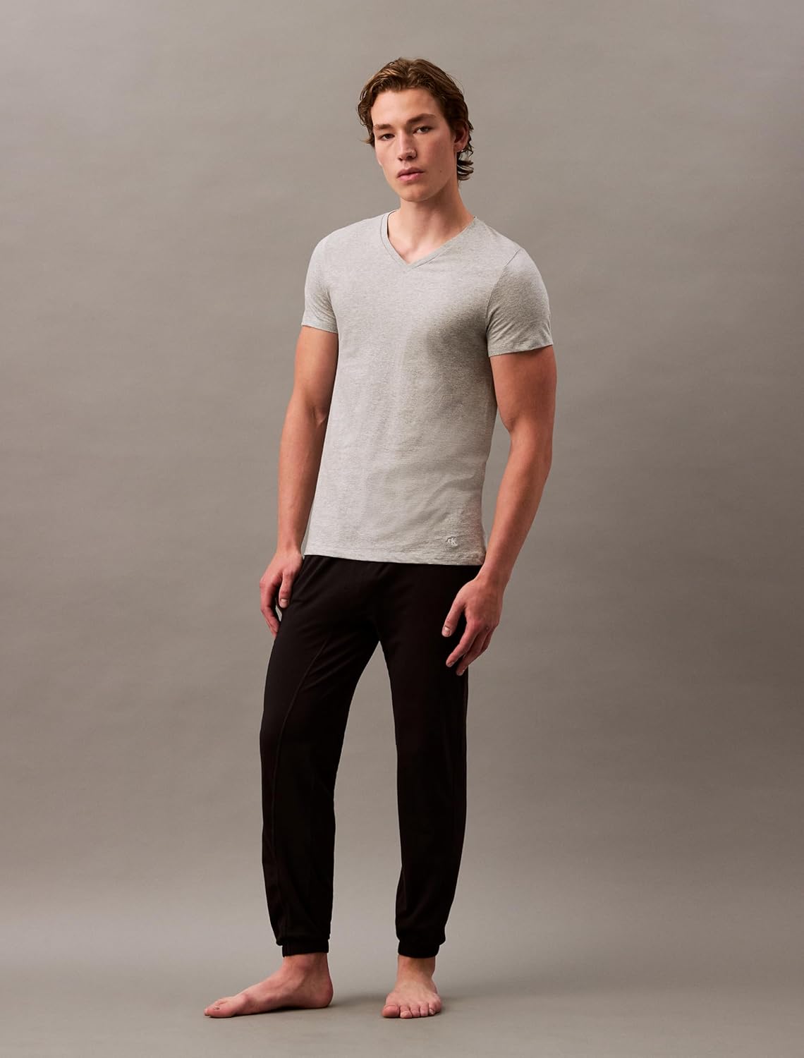 Calvin Klein Men's Cotton Classics 3-Pack Undershirts - Image 5