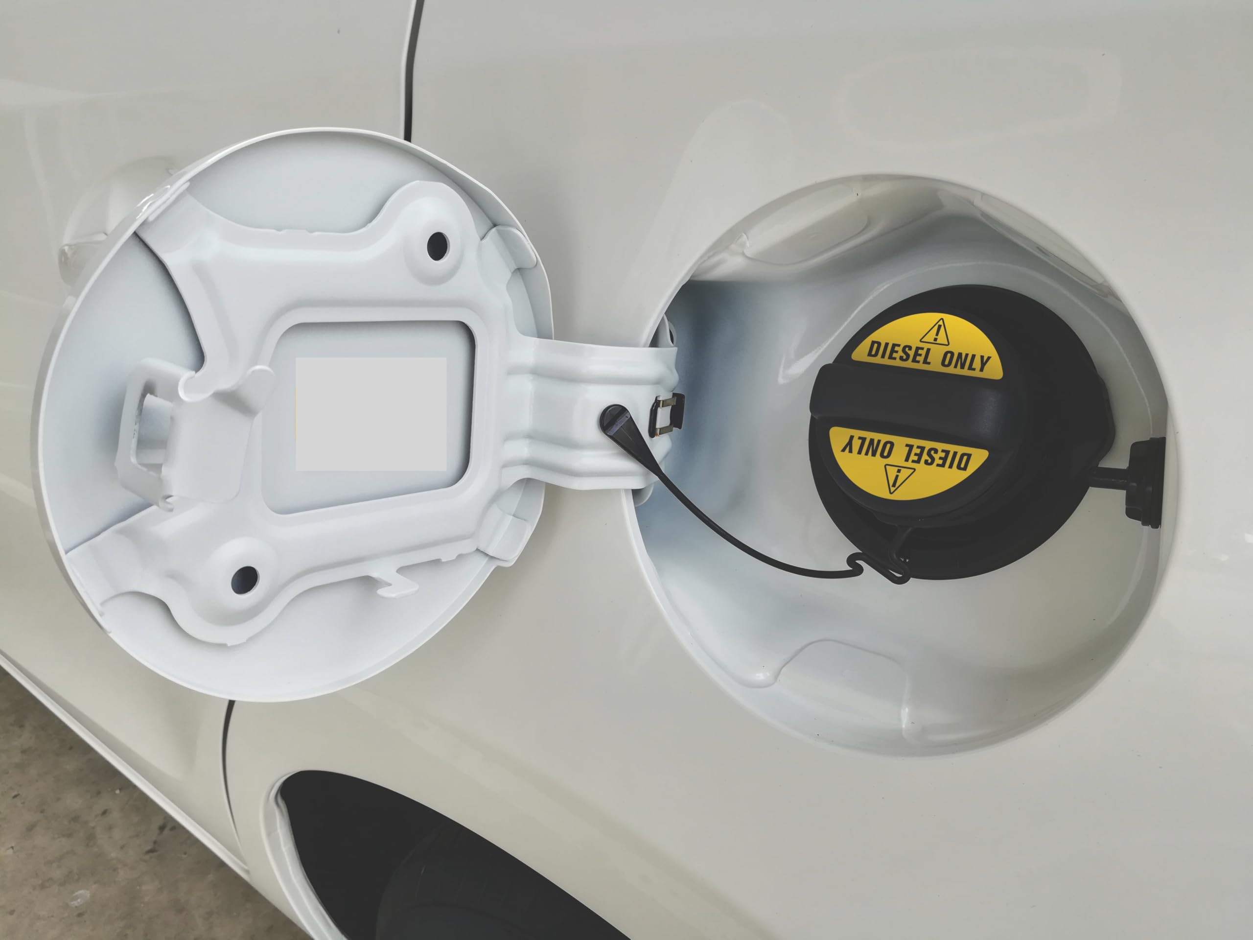 Diesel Tankdeckel Aufkleber - Super stark klebend und witterungsbeständig - Gewerbequalität für LKW, Traktor, Landwirtschaftsausrüstung und Maschinen - Ultra langlebig - Diesel nur Etiketten