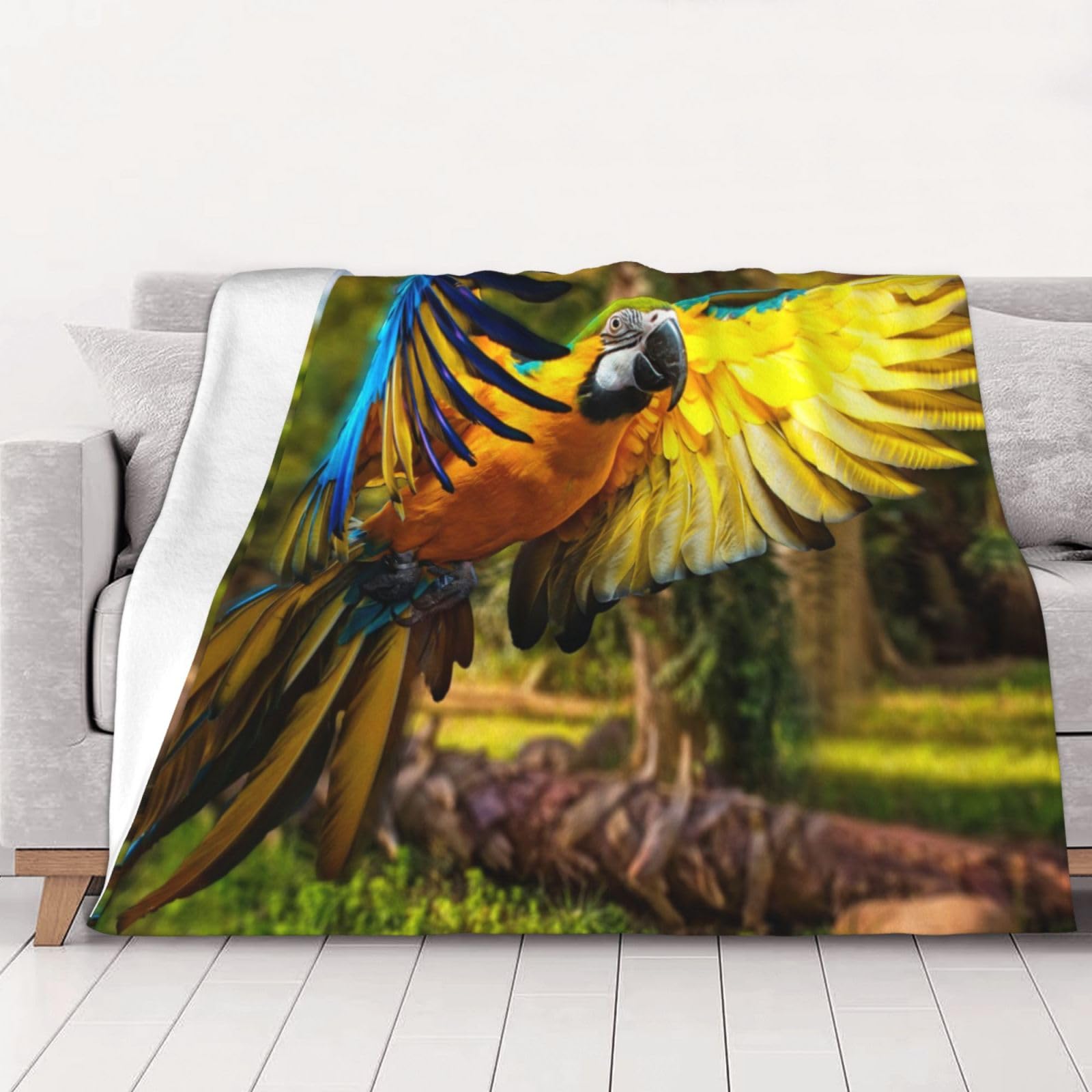AUBKFELD yellow wings blue parrot Printed Flannel Blanket 102x76 CM, Soft & Warm Throw Blanket for Sofa/Couch/Bed/Car, Gifts for Audlts Women Men