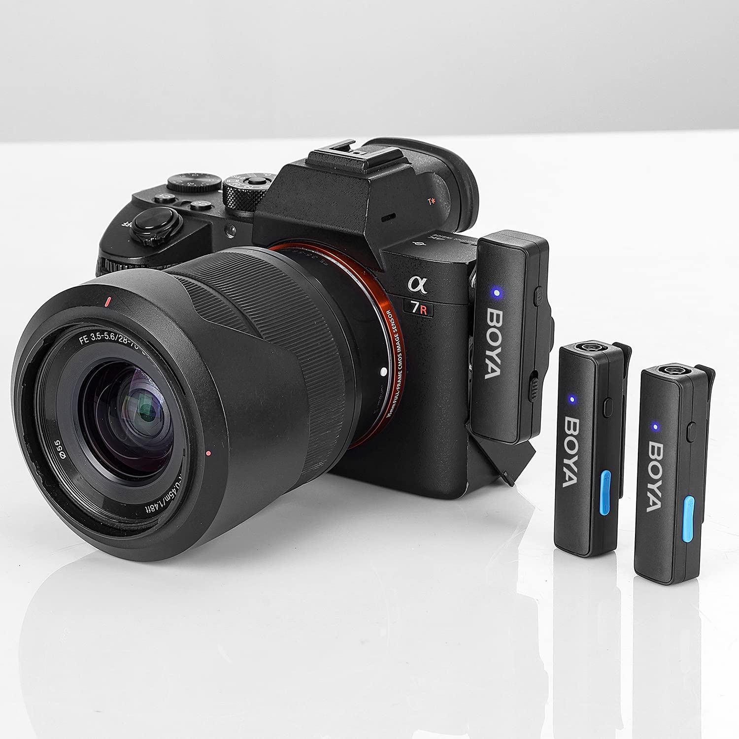 BOYA Micrófono Lavalier inalámbrico dual de 2.4 GHz para cámara DLSR/iPhone/Android, micrófono inalámbrico de doble solapa para transmisión en vivo, video, vlog, podcast (TX+TX+RX)
