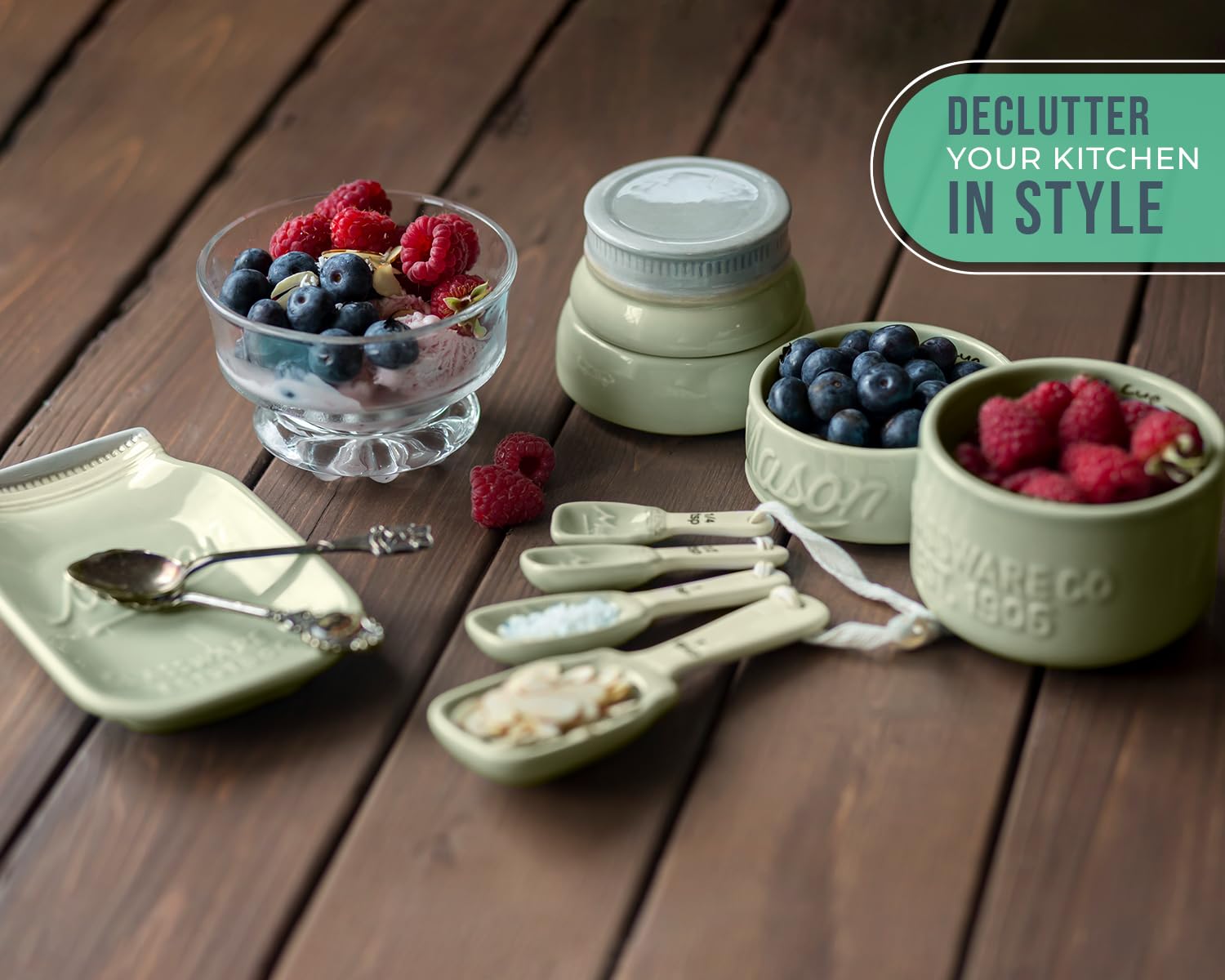 Comfify Zestaw przyborów kuchennych w stylu vintage, wieloczęściowy zestaw do kuchni ceramicznej z 4 miarkami, 4 łyżkami pomiarowymi i podpórką pod łyżkę - atrakcyjny styl vintage, wytłaczana ceramika Acqua Blue