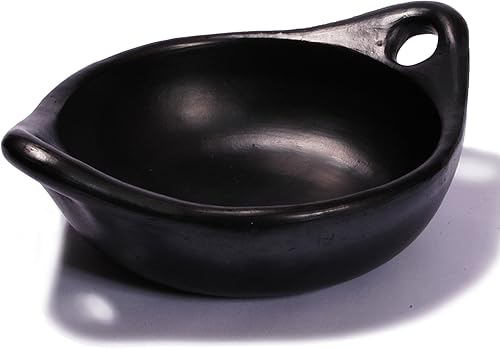 Ancient Cookware, Plato redondo de arcilla Chamba con asas, pequeño, 16 onzas