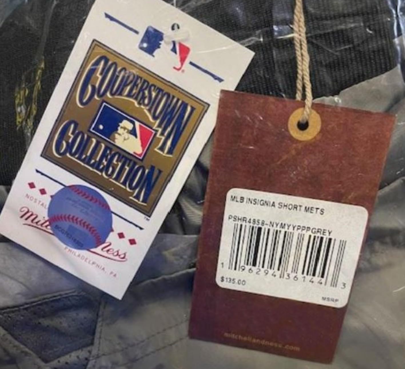 Mitchell & Ness Men's New York Mets Insignia Cooperstown Collection Shorts - Gray