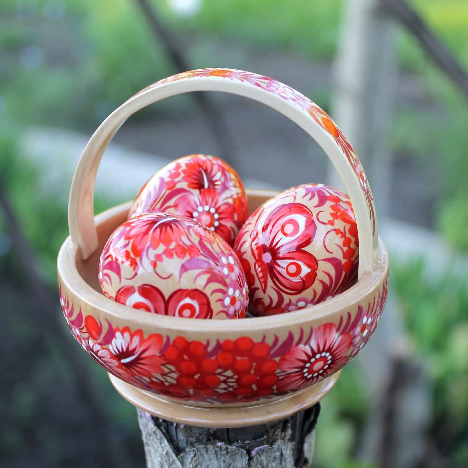 Originelles Osterkörbchen aus Holz | Hochwertige Ostertischdeko | Ukrainische Ostereier aus Holz | schönes Ostergeschenk