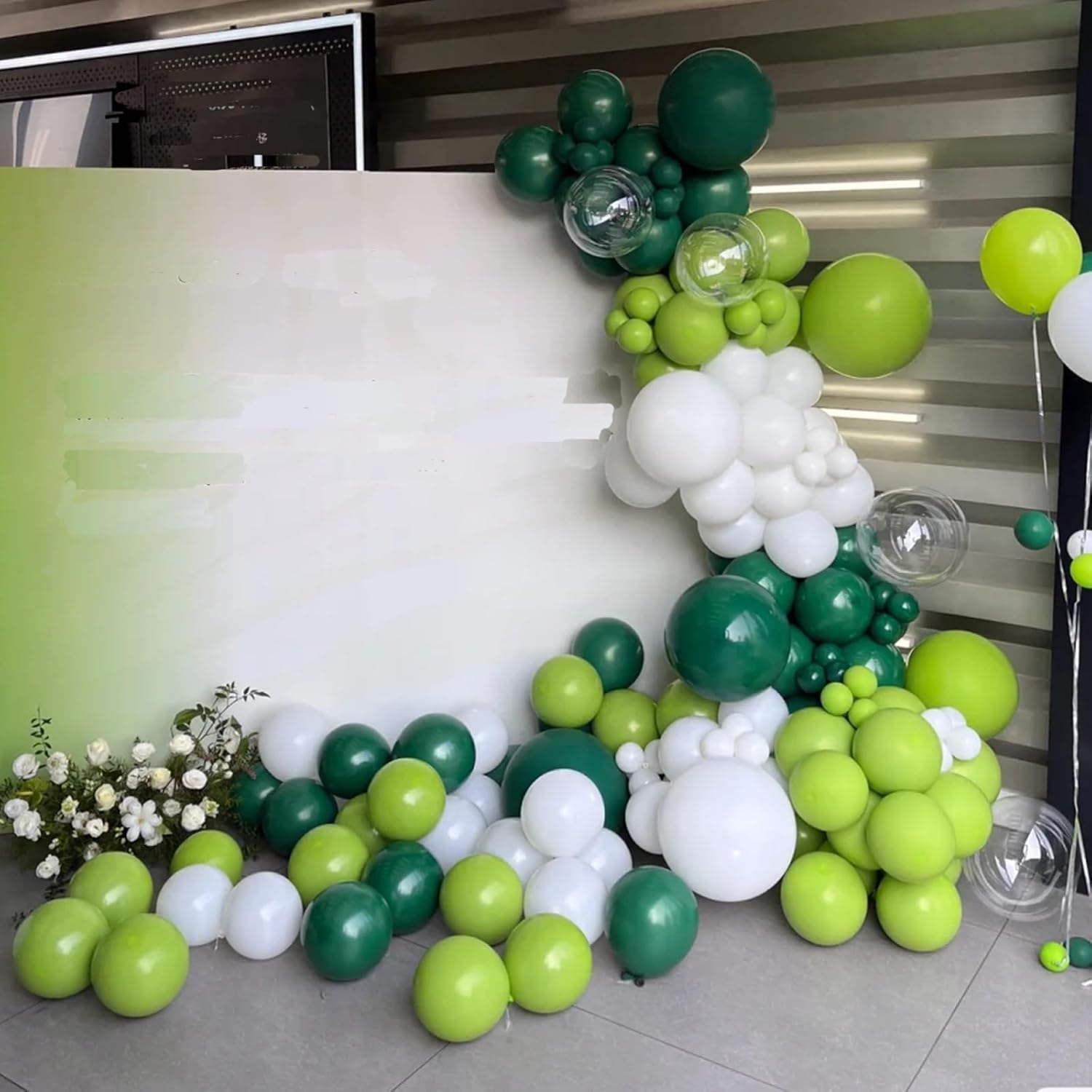 75pcs Green and White Balloons, 12Inch Dark Green and White Party Confetti Latex Balloons for St.Patrick's Day Birthday Baby Shower Jungle Decorations
